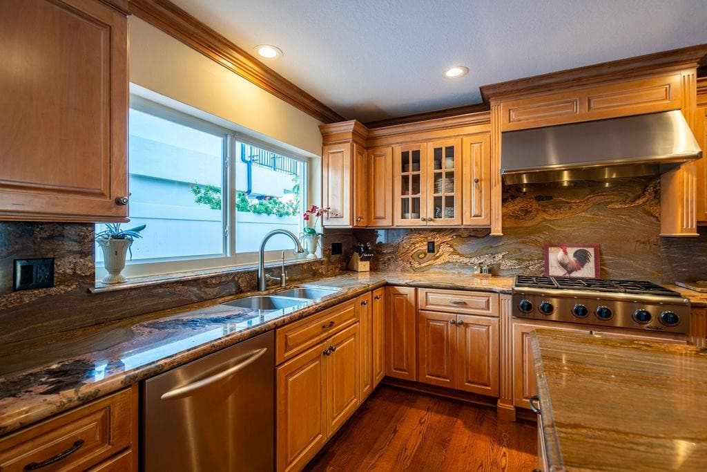 2317 NE 28th Court, Lighthouse Point, FL 33064 — photo 18 of 49