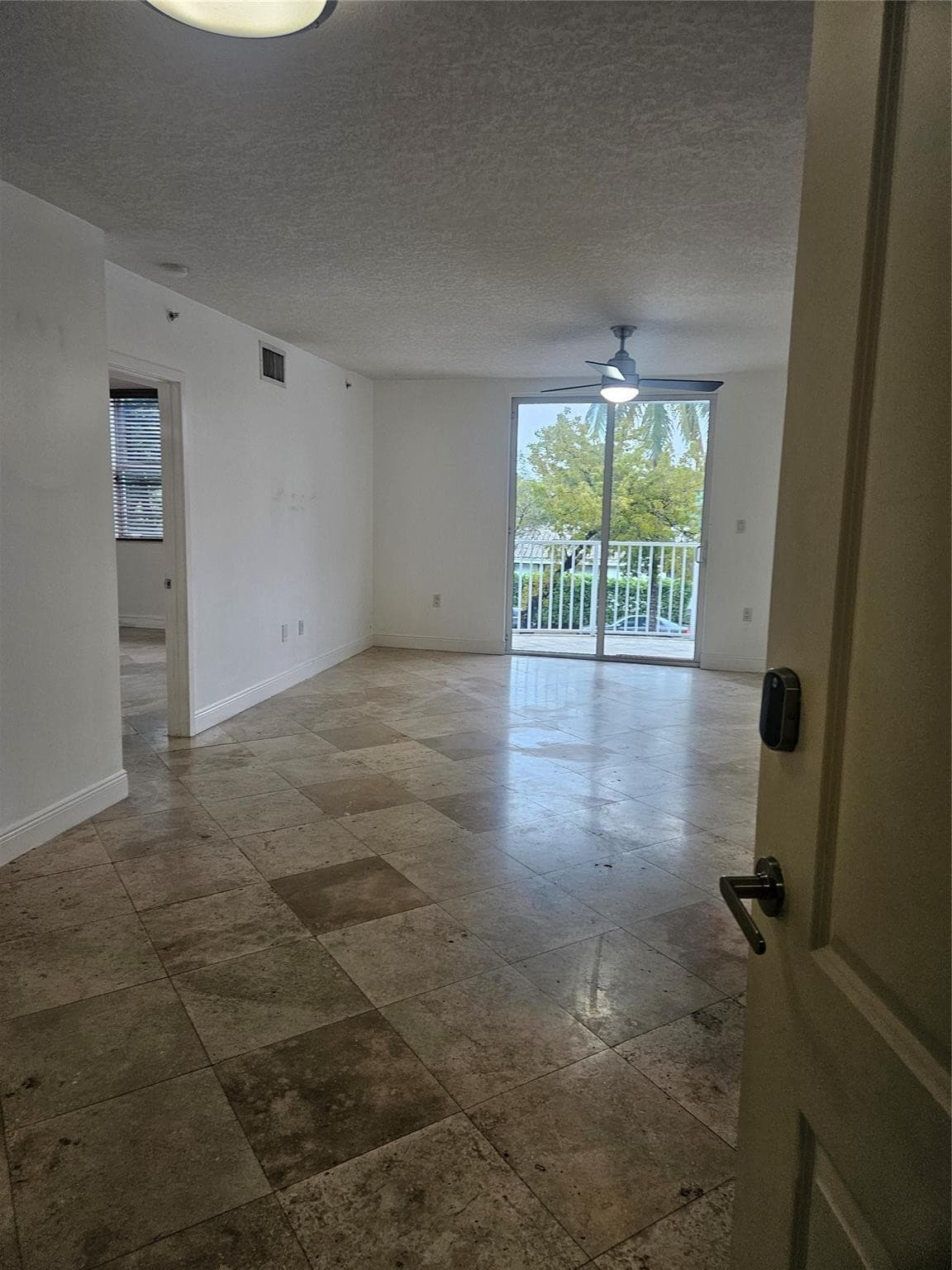 1555 N Treasure Drive 210, North Bay Village, FL 33141 — photo 5 of 16