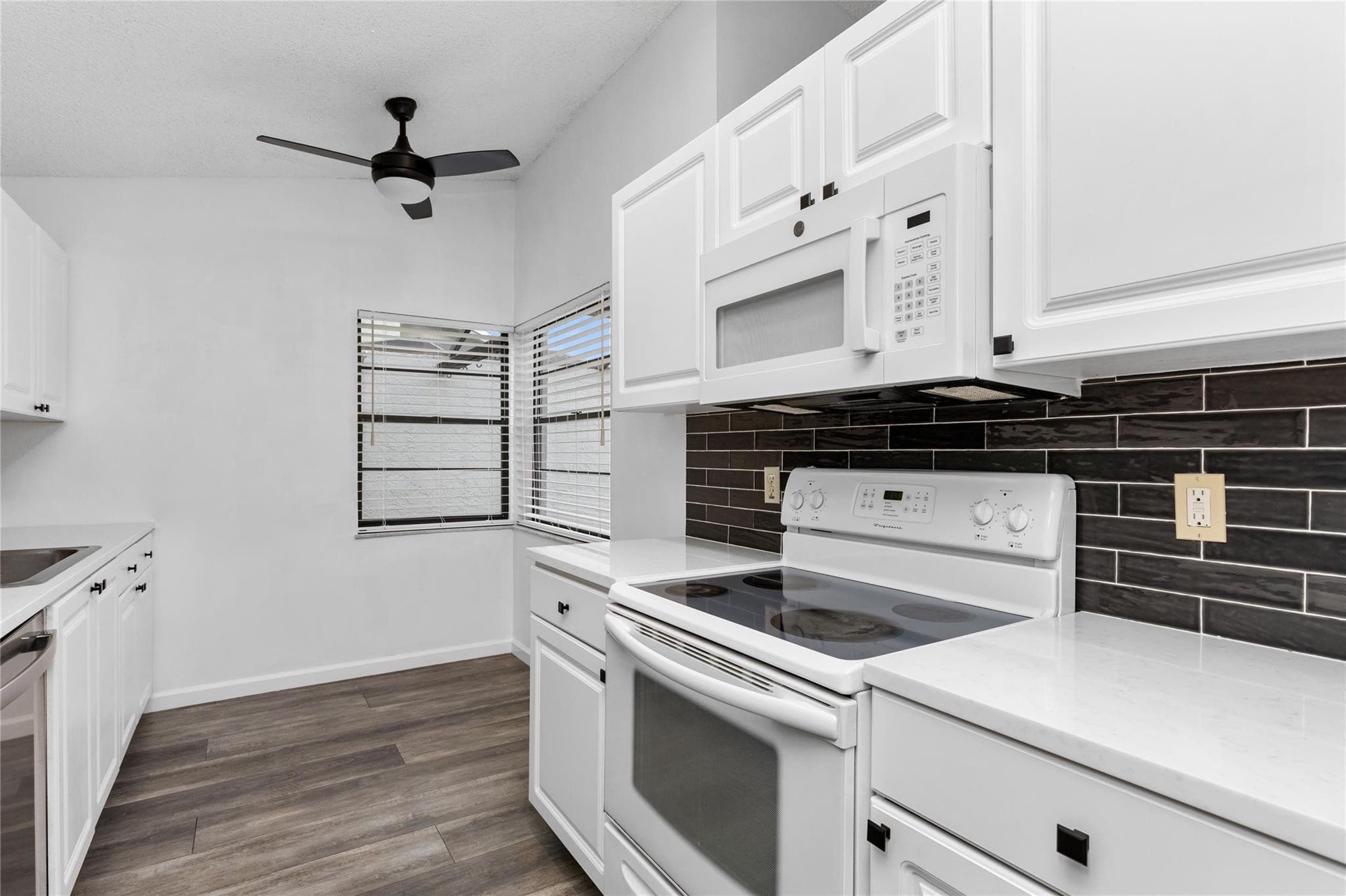 9114 SW 20th Street B, Boca Raton, FL 33428 — photo 7 of 36