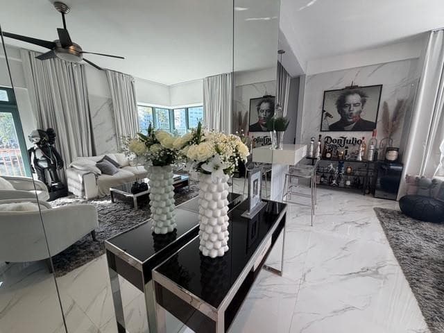 2421 Lake Pancoast Drive EG, Miami Beach, FL 33140 — photo 3 of 28