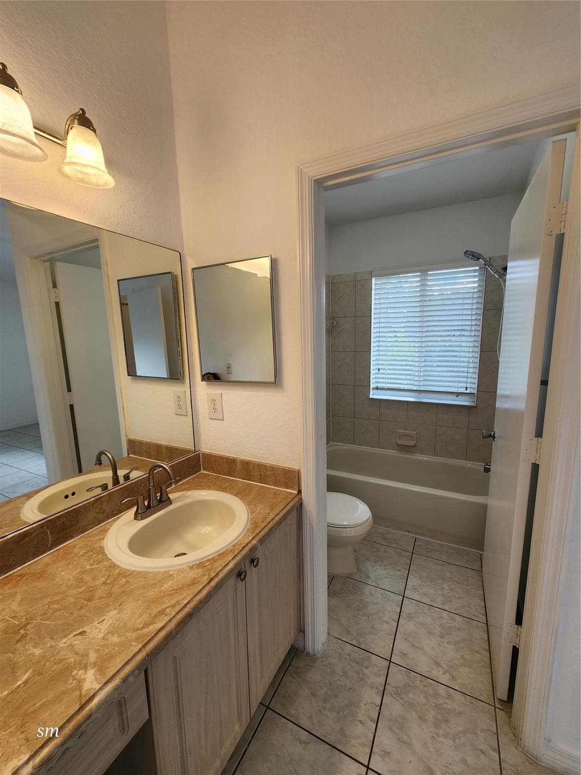 119 Hidden Court Road, Hollywood, FL 33023 — photo 10 of 34