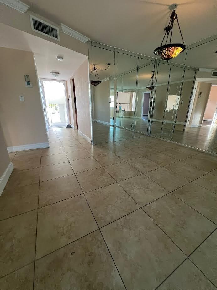 8200 Sunrise Lakes Boulevard 212, Sunrise, FL 33322 — photo 4 of 19