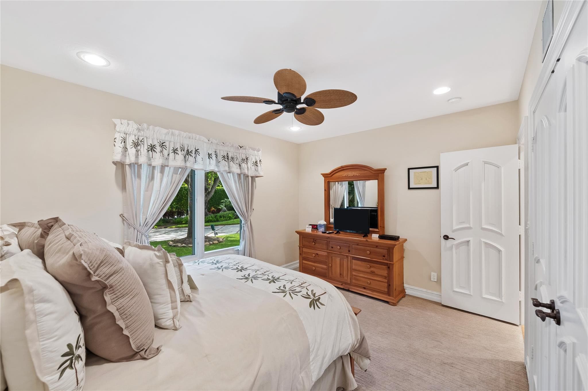 1600 S Ocean Drive, Fort Lauderdale, FL 33316 — photo 25 of 38