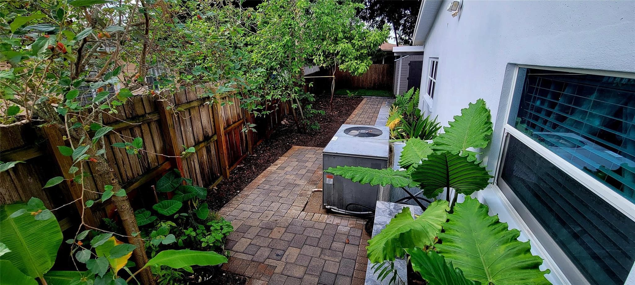 4153 NW 47th Terrace, Lauderdale Lakes, FL 33319 — photo 34 of 41
