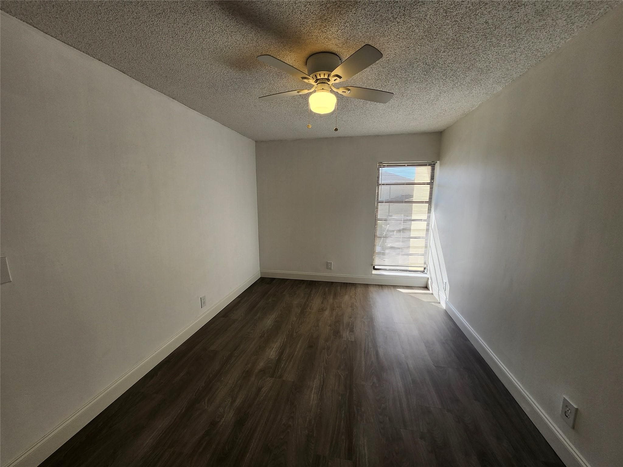 9421 NW 15th Street 234, Pembroke Pines, FL 33024 — photo 19 of 30
