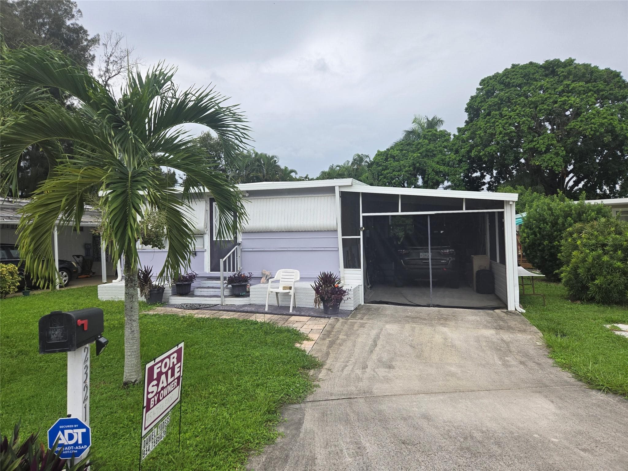 2321 SW 87th Terrace, Davie, FL 33324 — photo 1 of 8