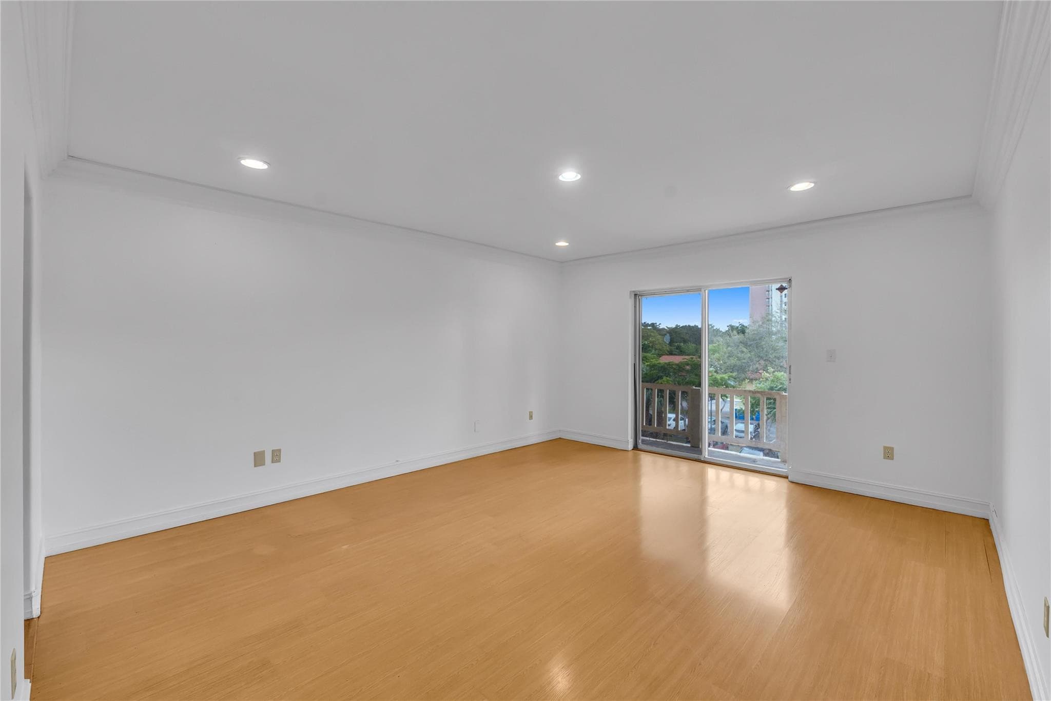 10762 La Placida Drive 7-306, Coral Springs, FL 33065 — photo 2 of 13