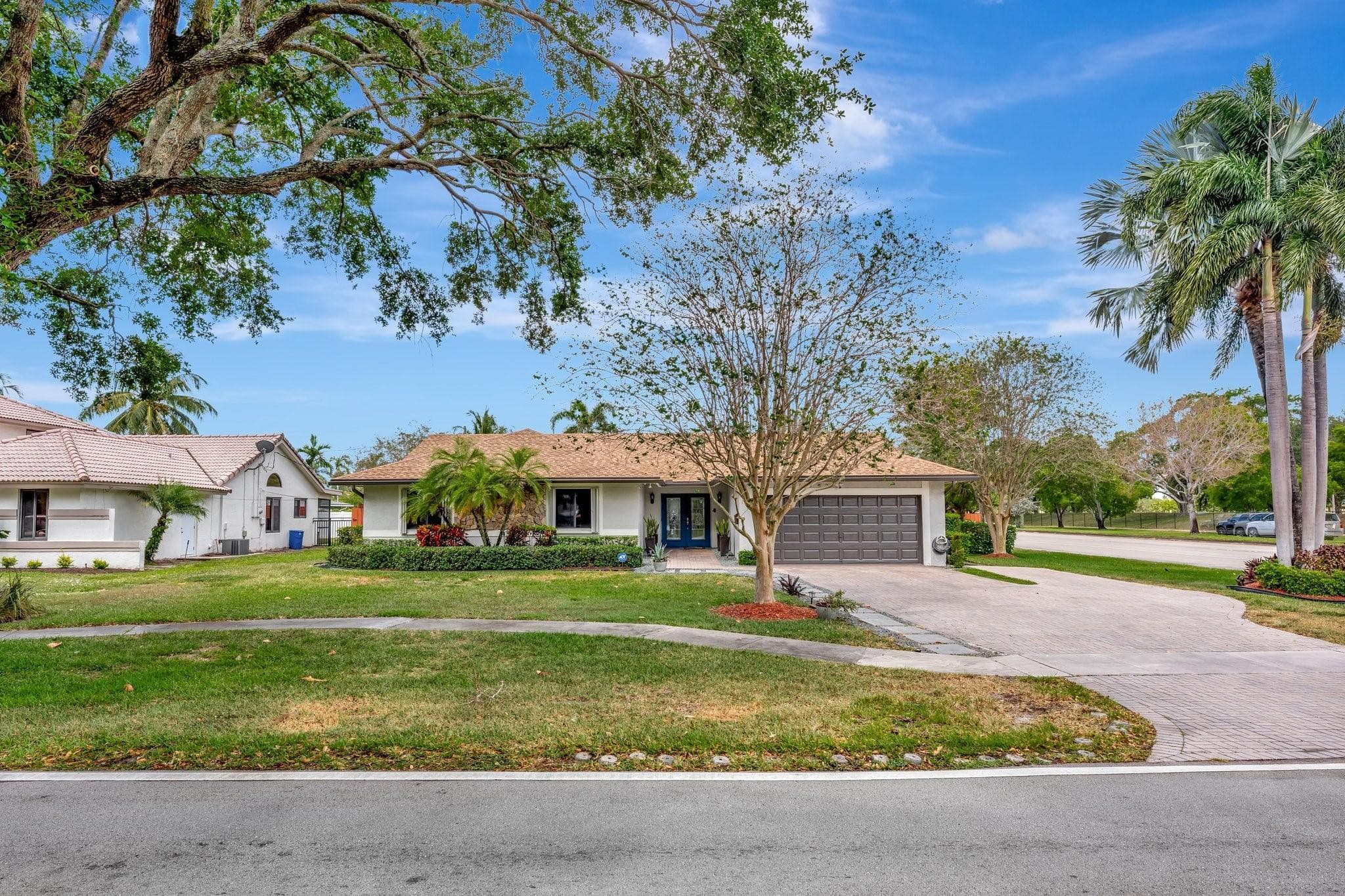 1221 SW 59th Avenue, Plantation, FL 33317 — photo 1 of 30