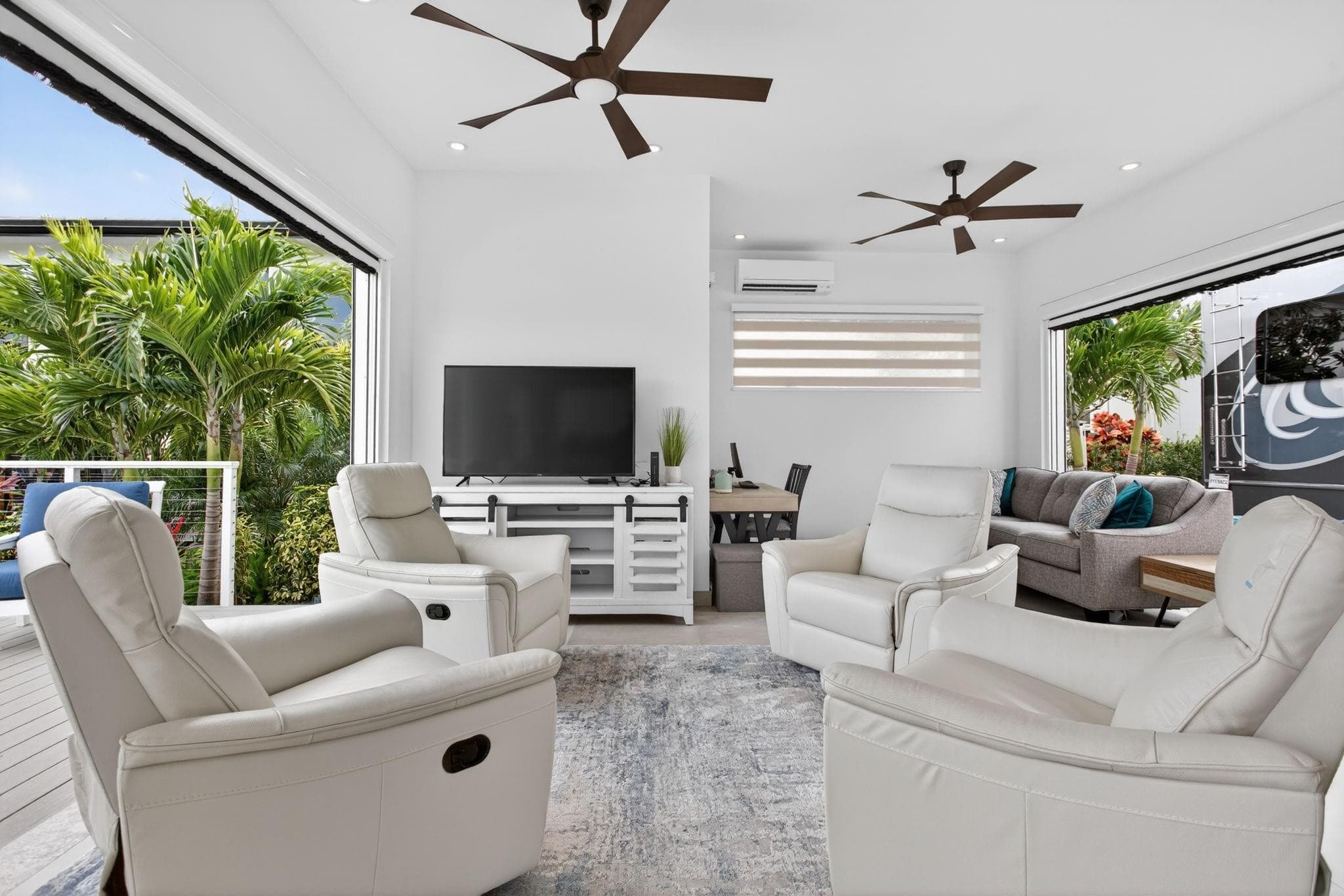 633 N Cortez Drive 633, Margate, FL 33068 — photo 10 of 34