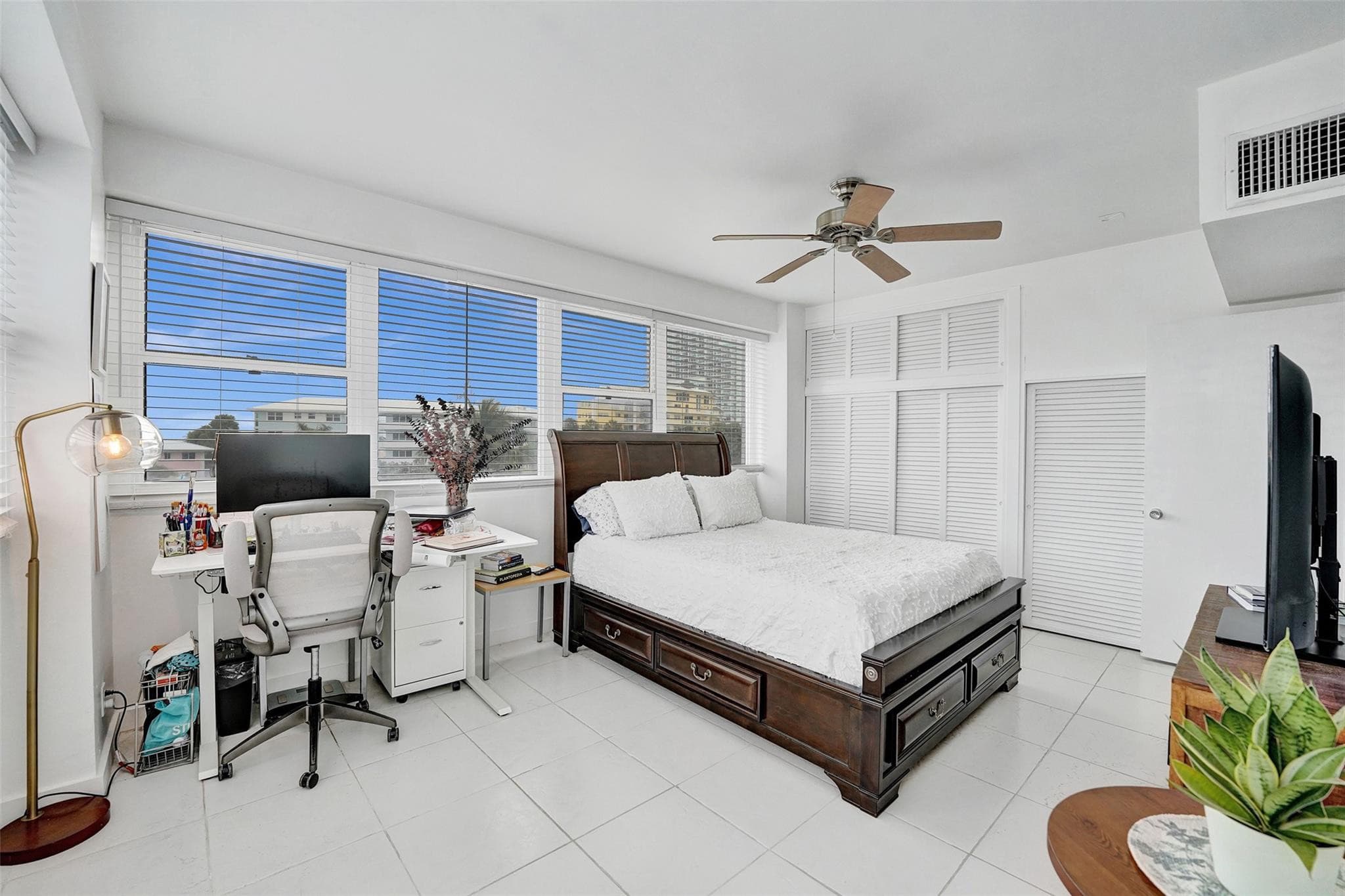 1900 S Ocean Drive 301, Fort Lauderdale, FL 33316 — photo 38 of 78