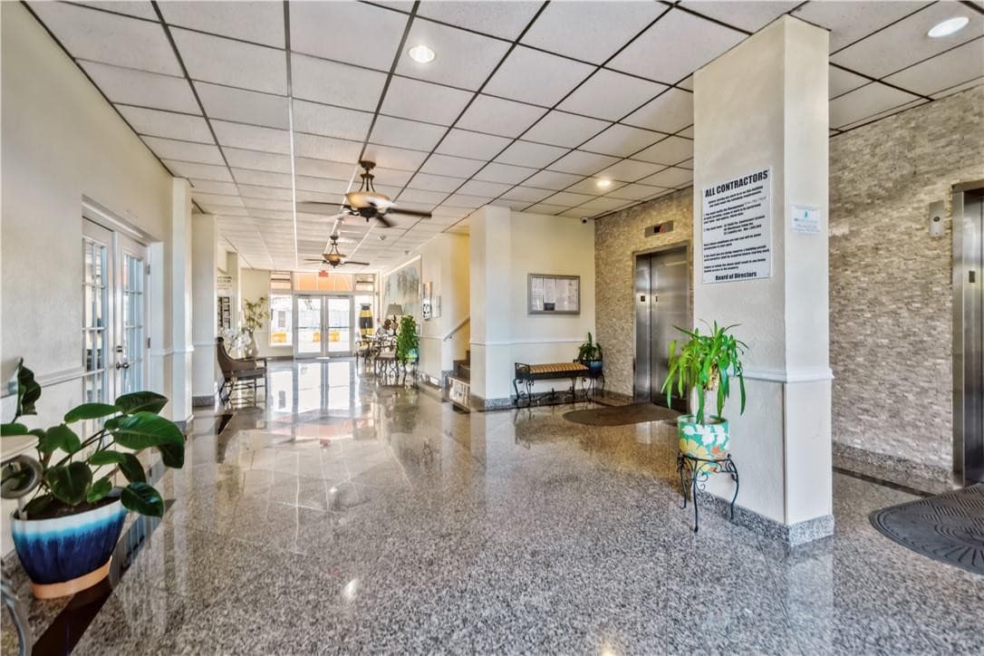 200 S Birch Road 612, Fort Lauderdale, FL 33316 — photo 3 of 32