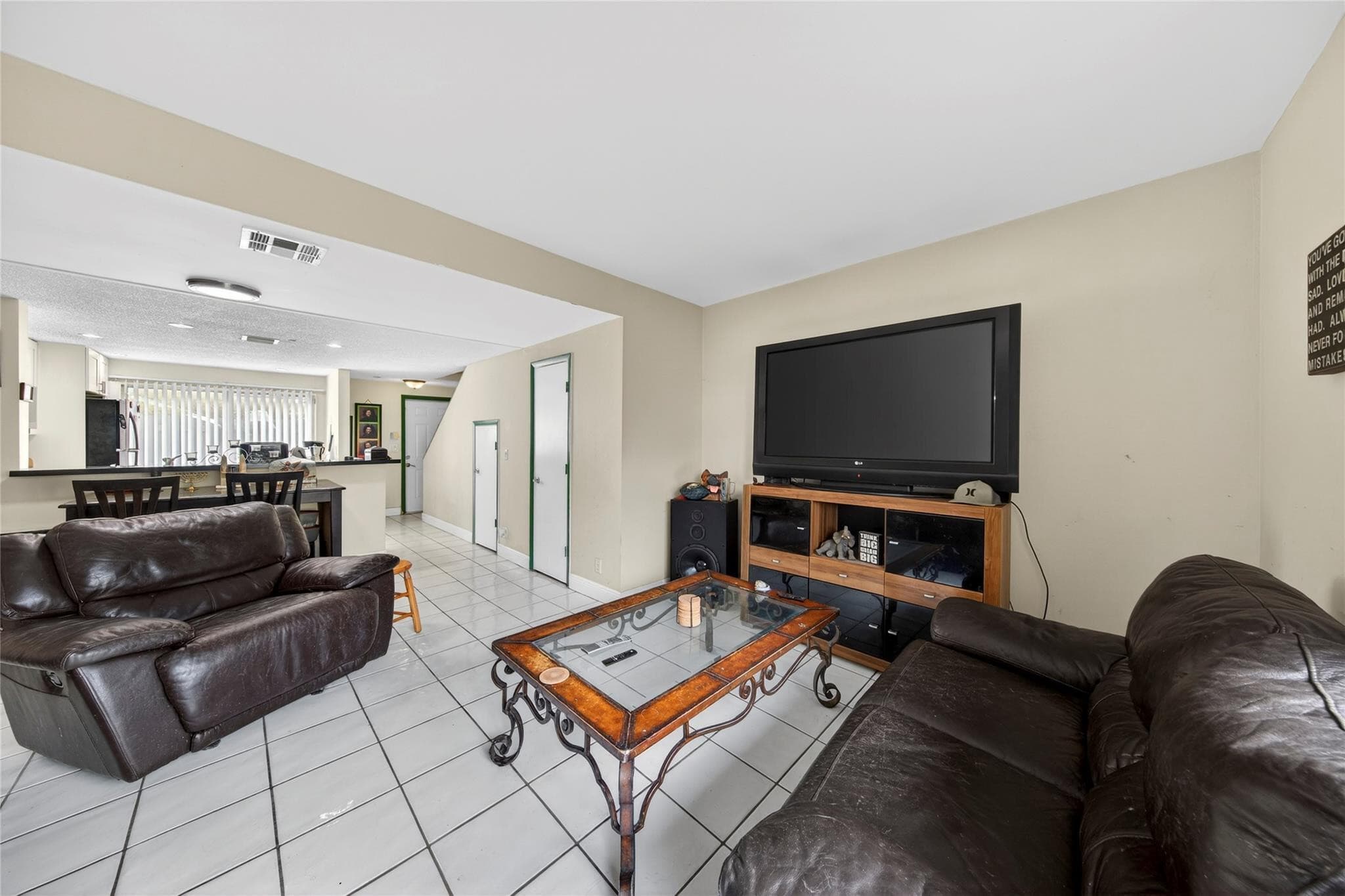 127 SW 3rd Street 127, Pompano Beach, FL 33060 — photo 10 of 34
