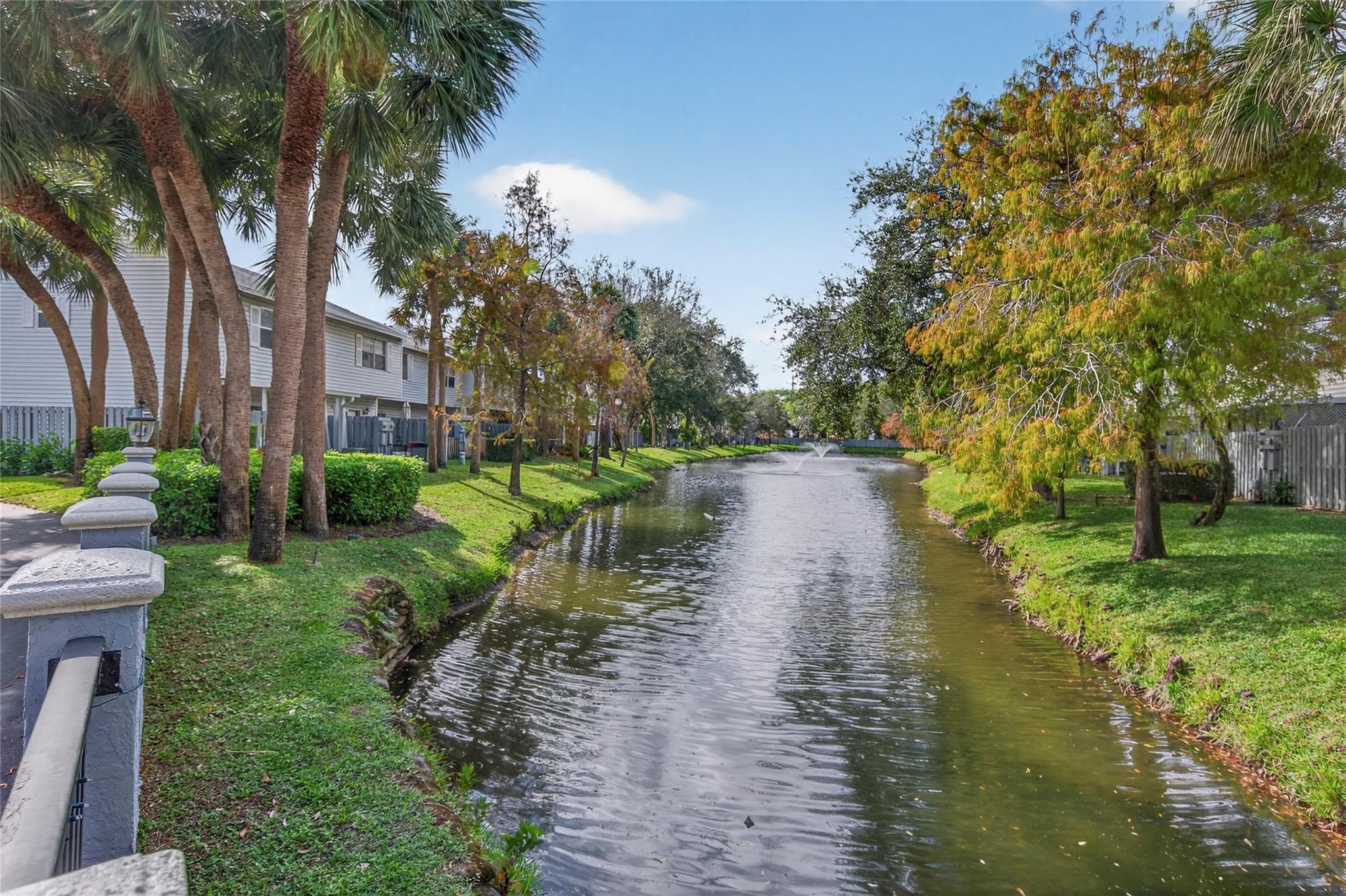 127 SW 3rd Street 127, Pompano Beach, FL 33060 — photo 33 of 34