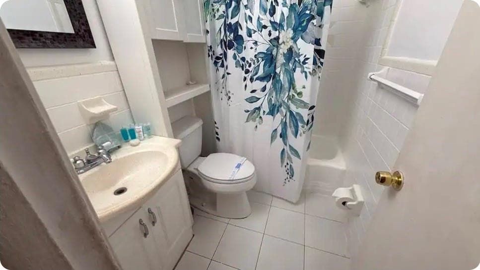2225 NE 14th Avenue, Fort Lauderdale, FL 33305 — photo 9 of 31
