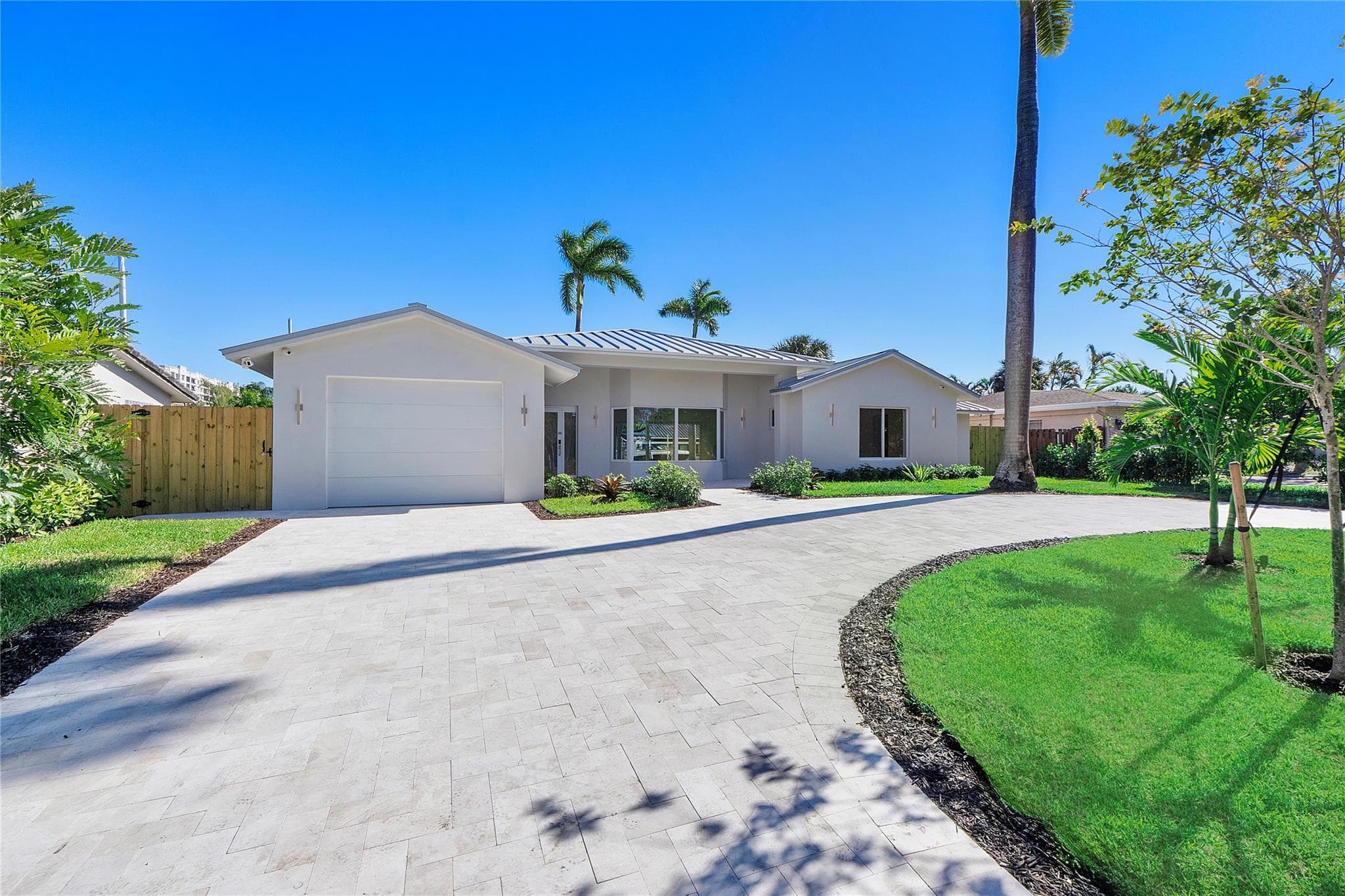 1240 NE 27th Way, Pompano Beach, FL 33062 — photo 5 of 53