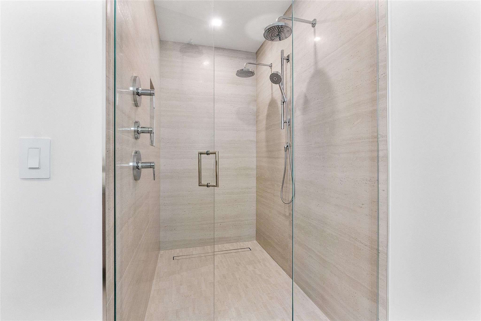 1240 NE 27th Way, Pompano Beach, FL 33062 — photo 23 of 53