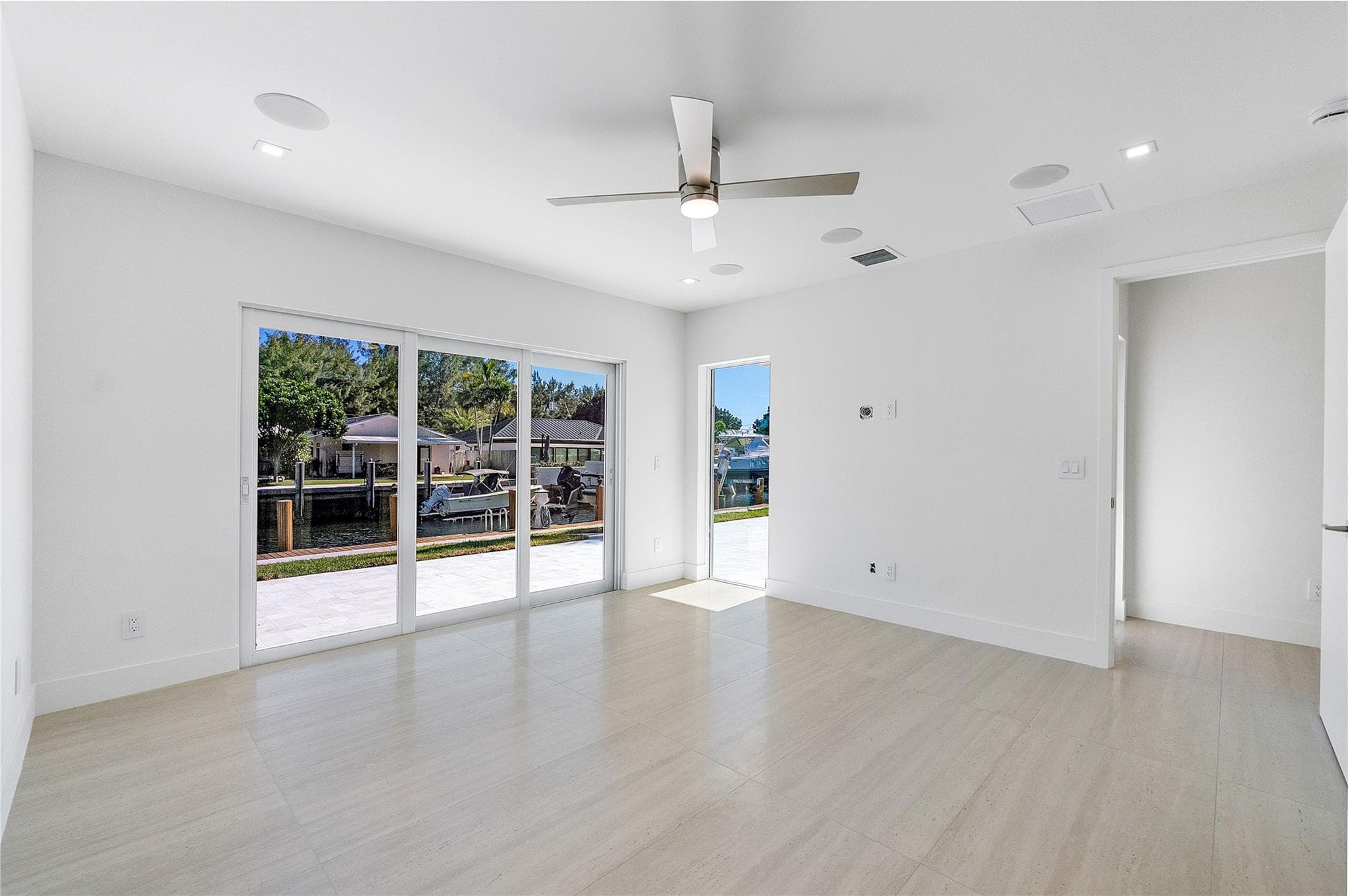 1240 NE 27th Way, Pompano Beach, FL 33062 — photo 26 of 53