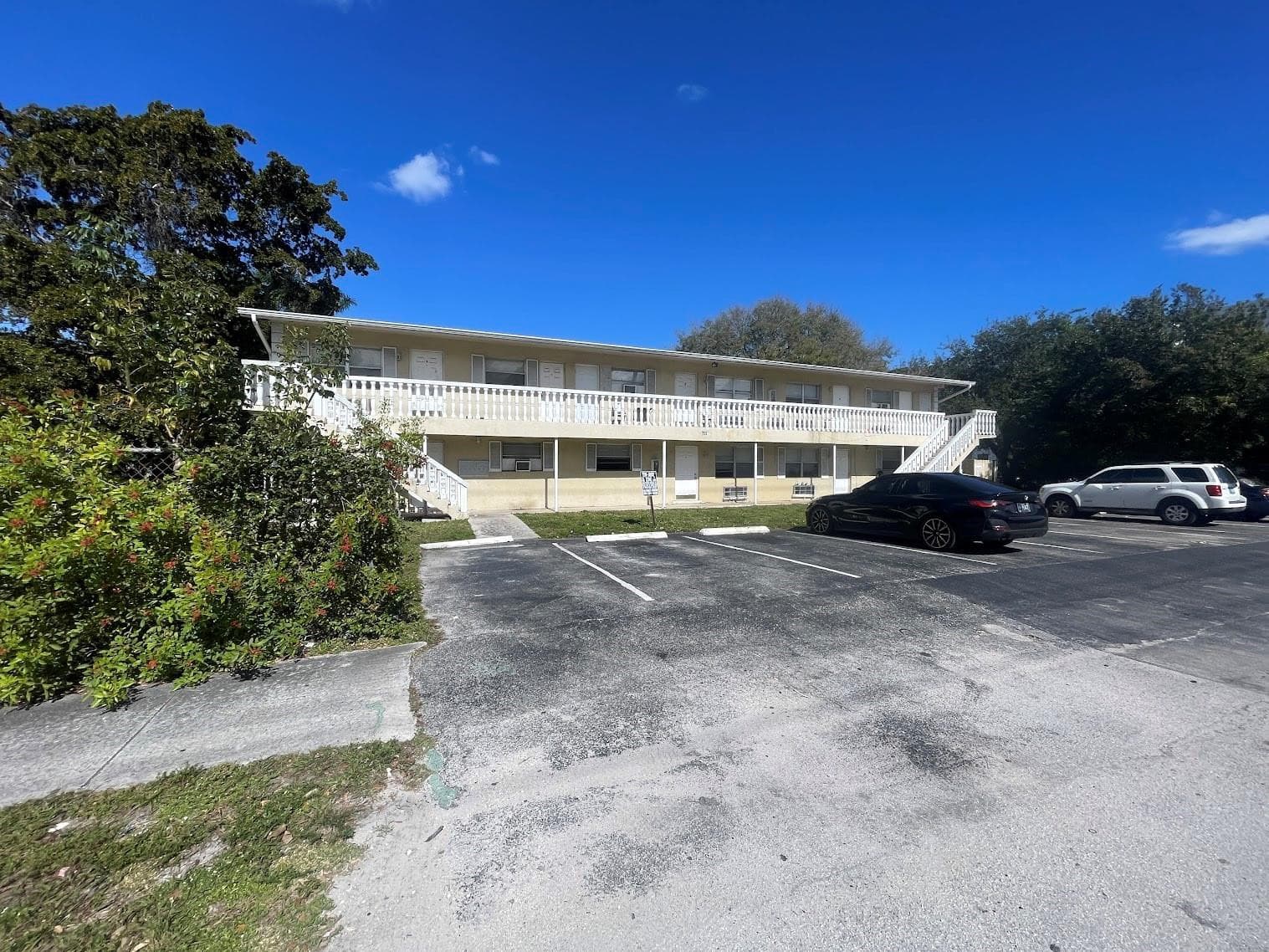 751 NW 5th Street, Fort Lauderdale, FL 33311 — photo 2 of 21