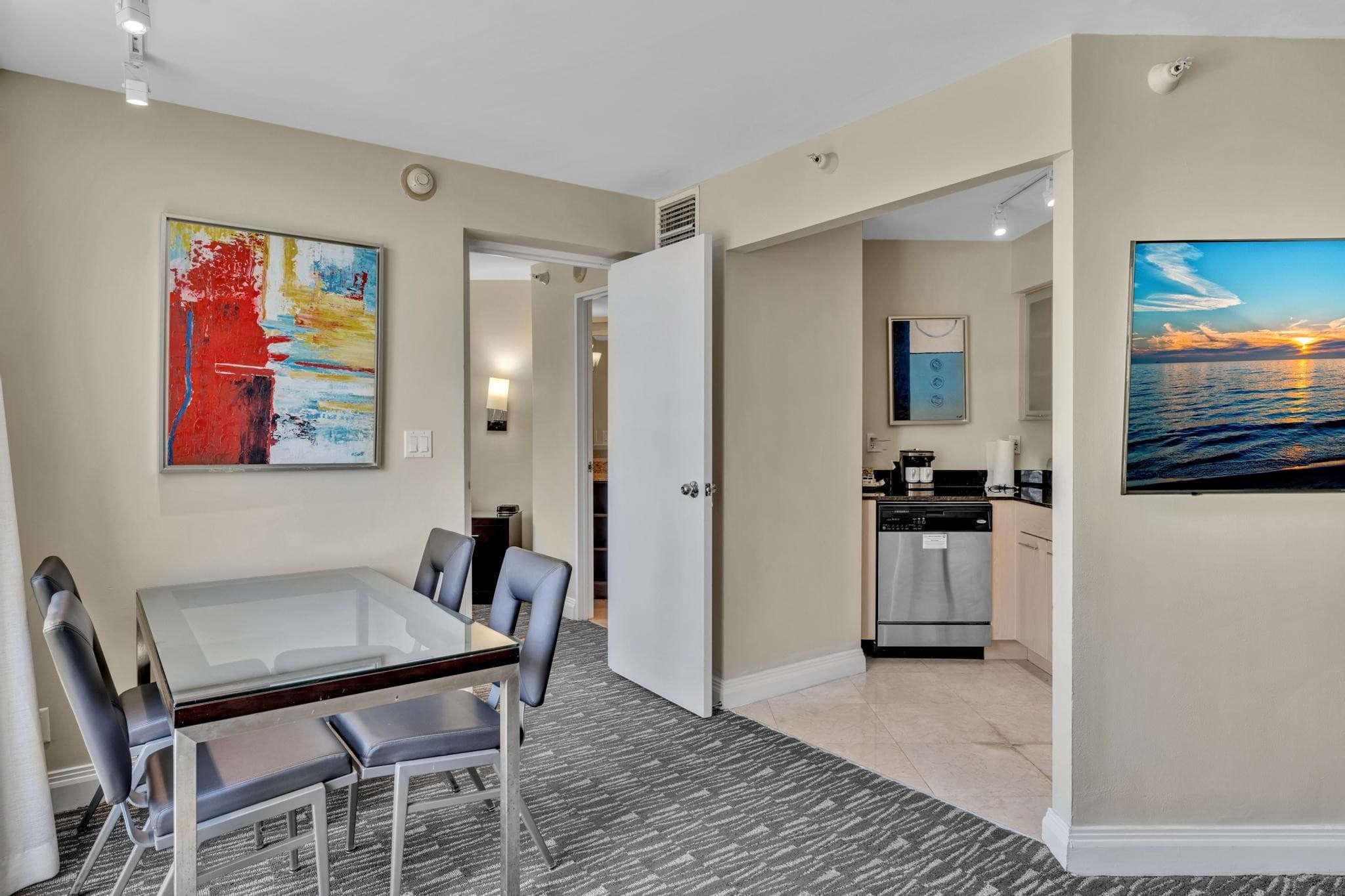 2670 E Sunrise Boulevard 326, Fort Lauderdale, FL 33304 — photo 15 of 32