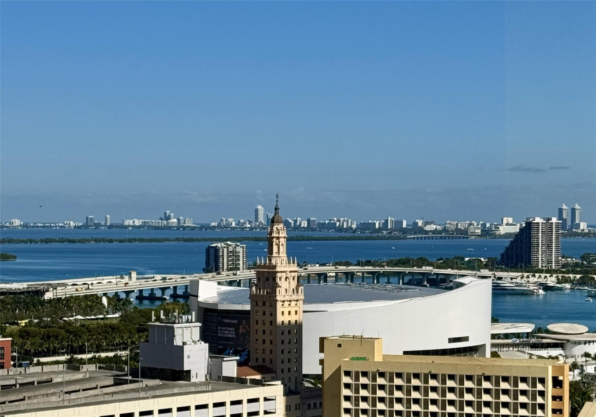 225 N Miami Avenue 2507, Miami, FL 33128 — photo 2 of 34