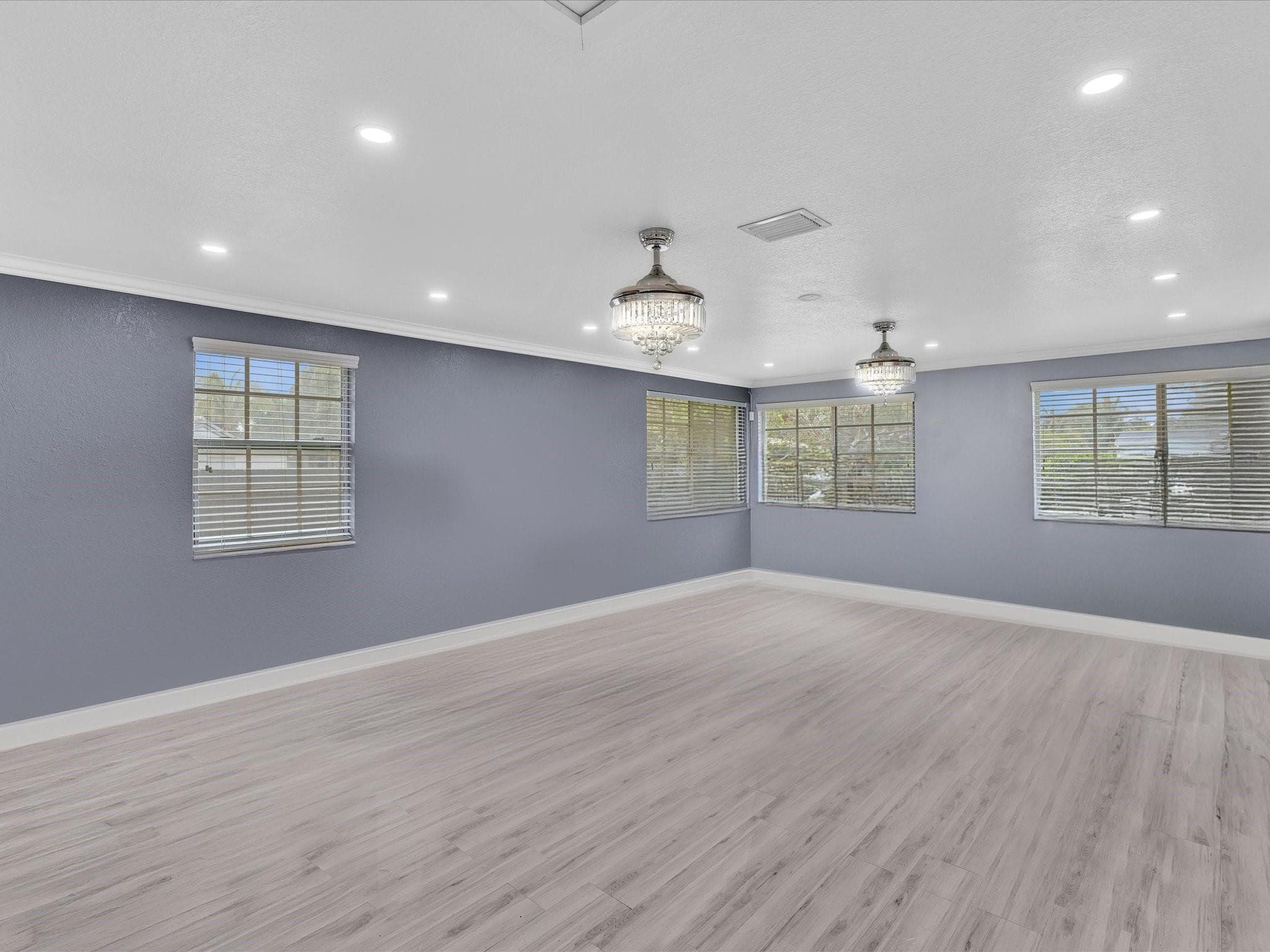 12755 NW 1st Avenue, North Miami, FL 33168 — photo 4 of 28