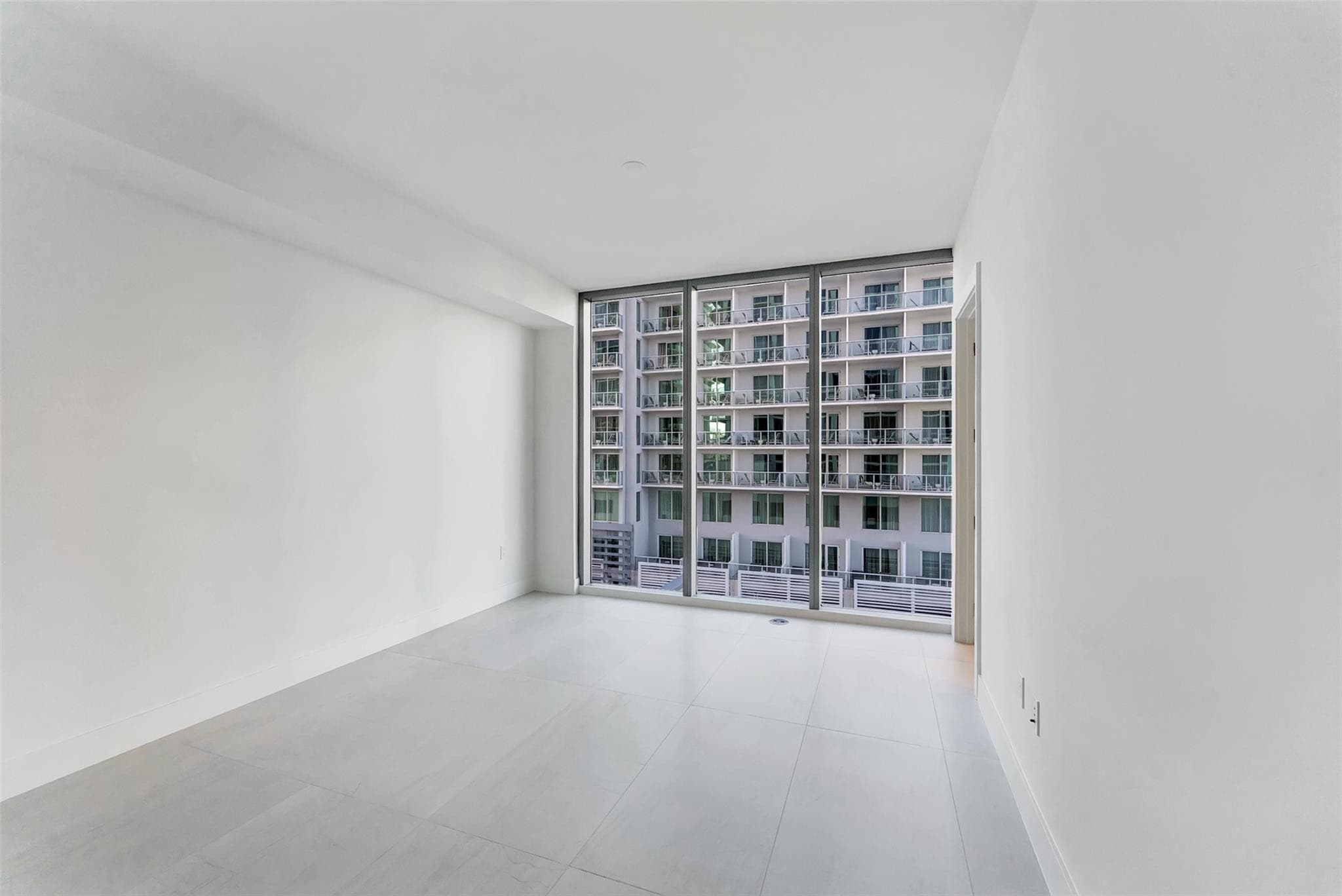151 N Seabreeeze Boulevard 504, Fort Lauderdale, FL 33304 — photo 84 of 91
