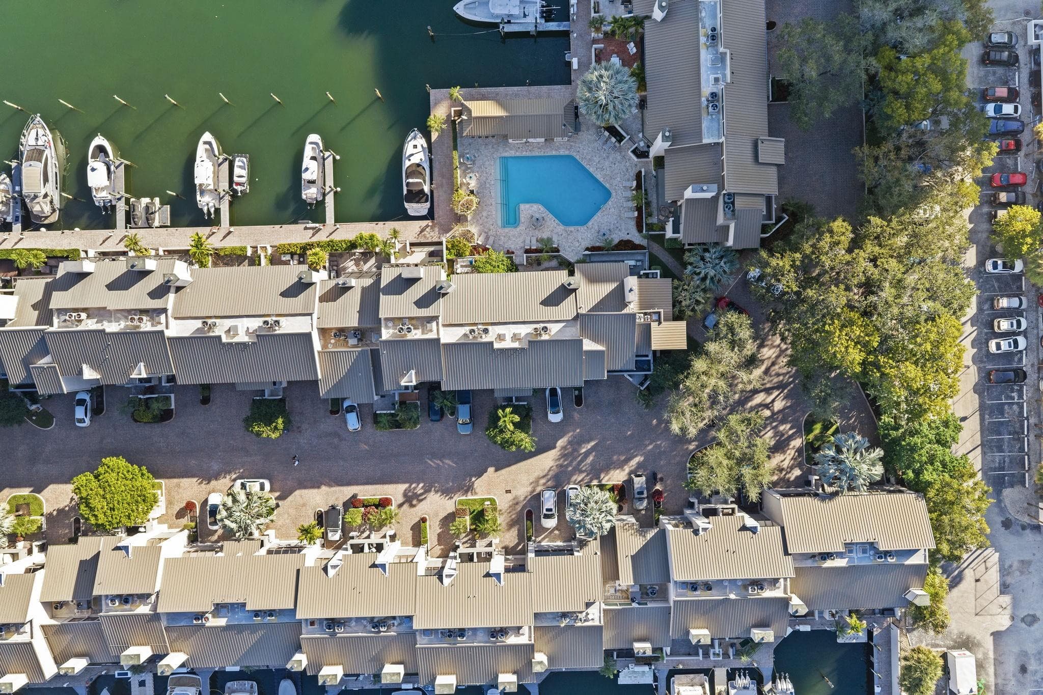 8 Portside Drive 8a, Fort Lauderdale, FL 33316 — photo 2 of 54