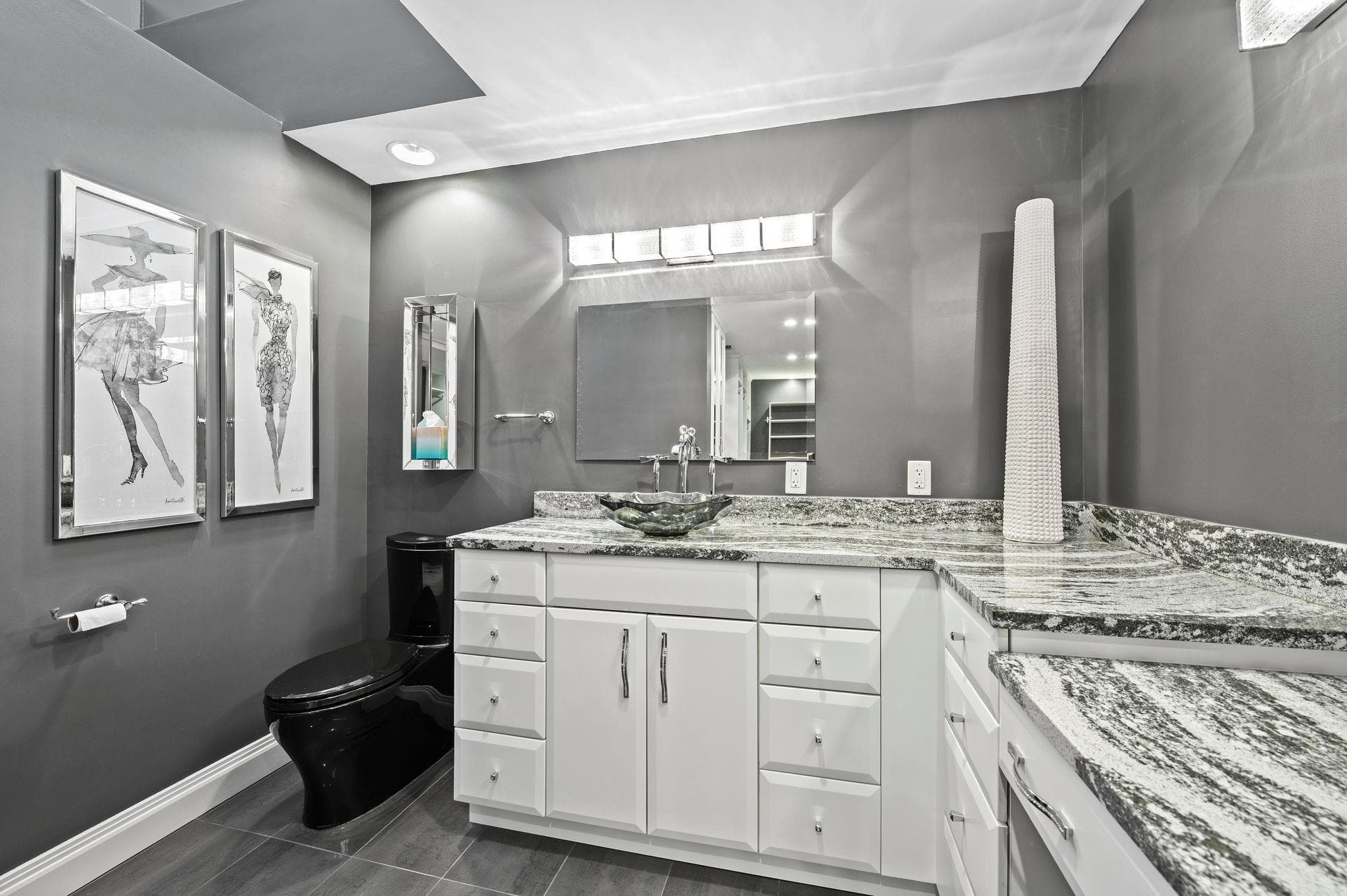 8 Portside Drive 8a, Fort Lauderdale, FL 33316 — photo 32 of 54