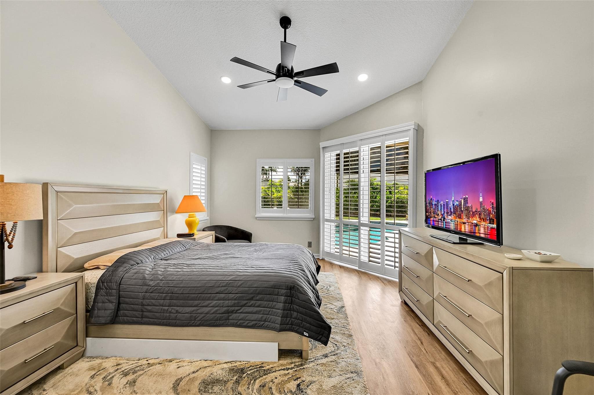 4910 NW 104th Avenue, Coral Springs, FL 33076 — photo 17 of 47