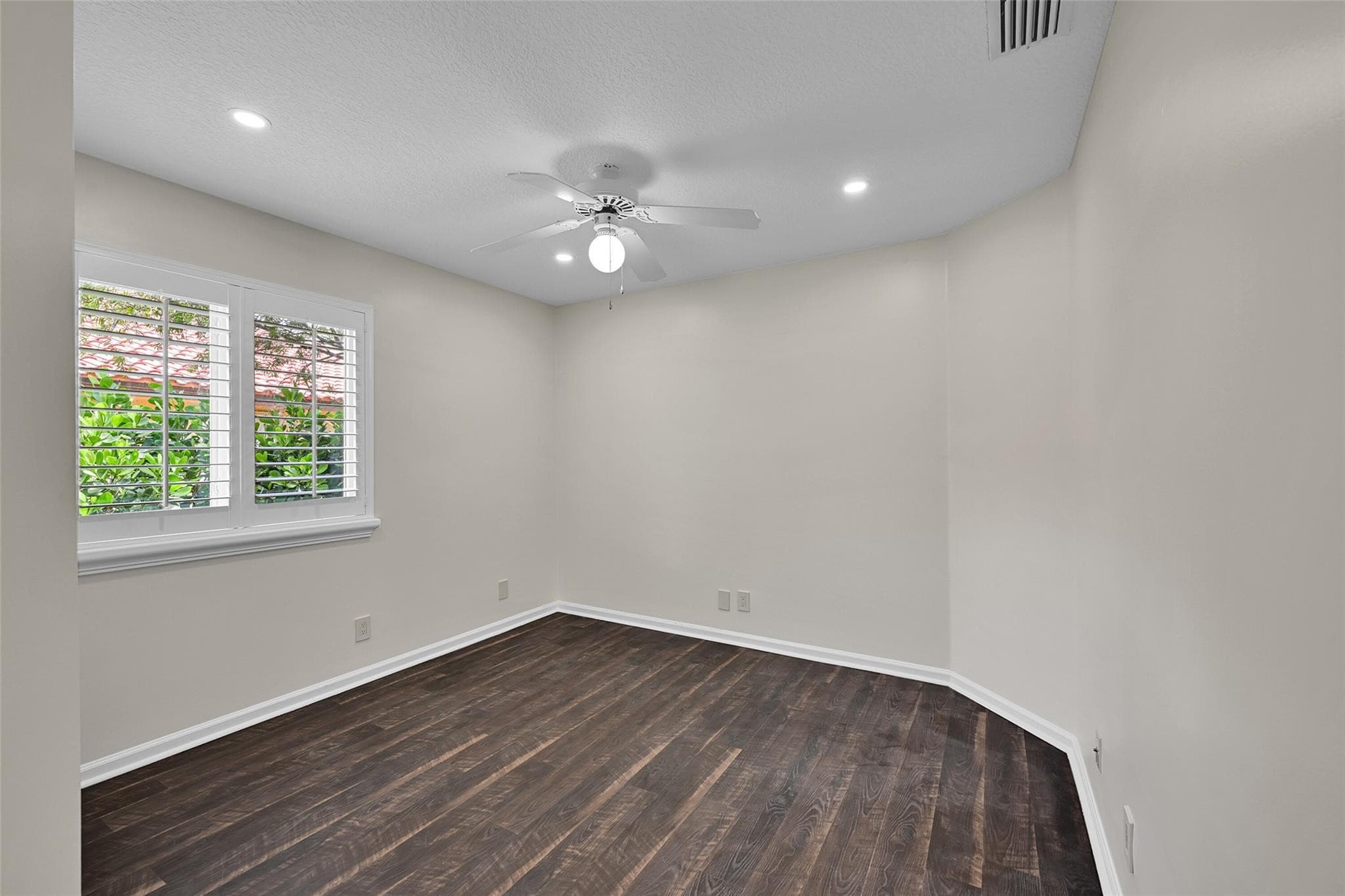 4910 NW 104th Avenue, Coral Springs, FL 33076 — photo 31 of 47