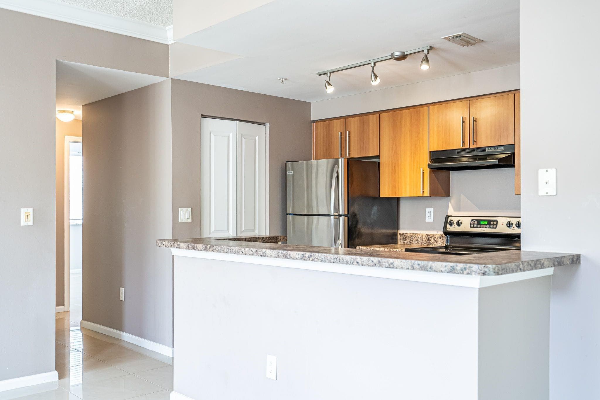 5840 W Sample Road 301, Coral Springs, FL 33067 — photo 5 of 19
