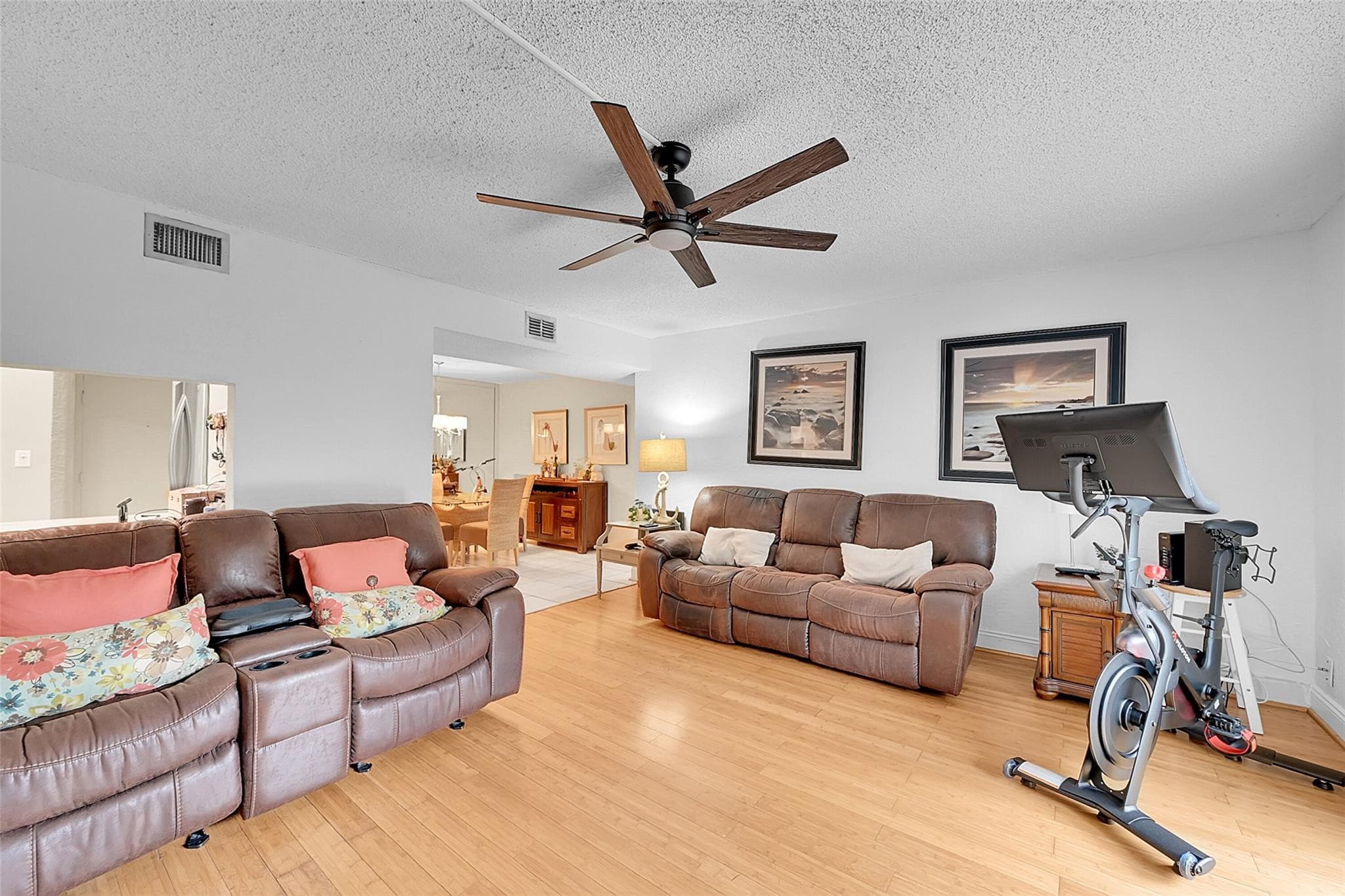 3909 N Ocean Boulevard 108, Fort Lauderdale, FL 33308 — photo 16 of 37