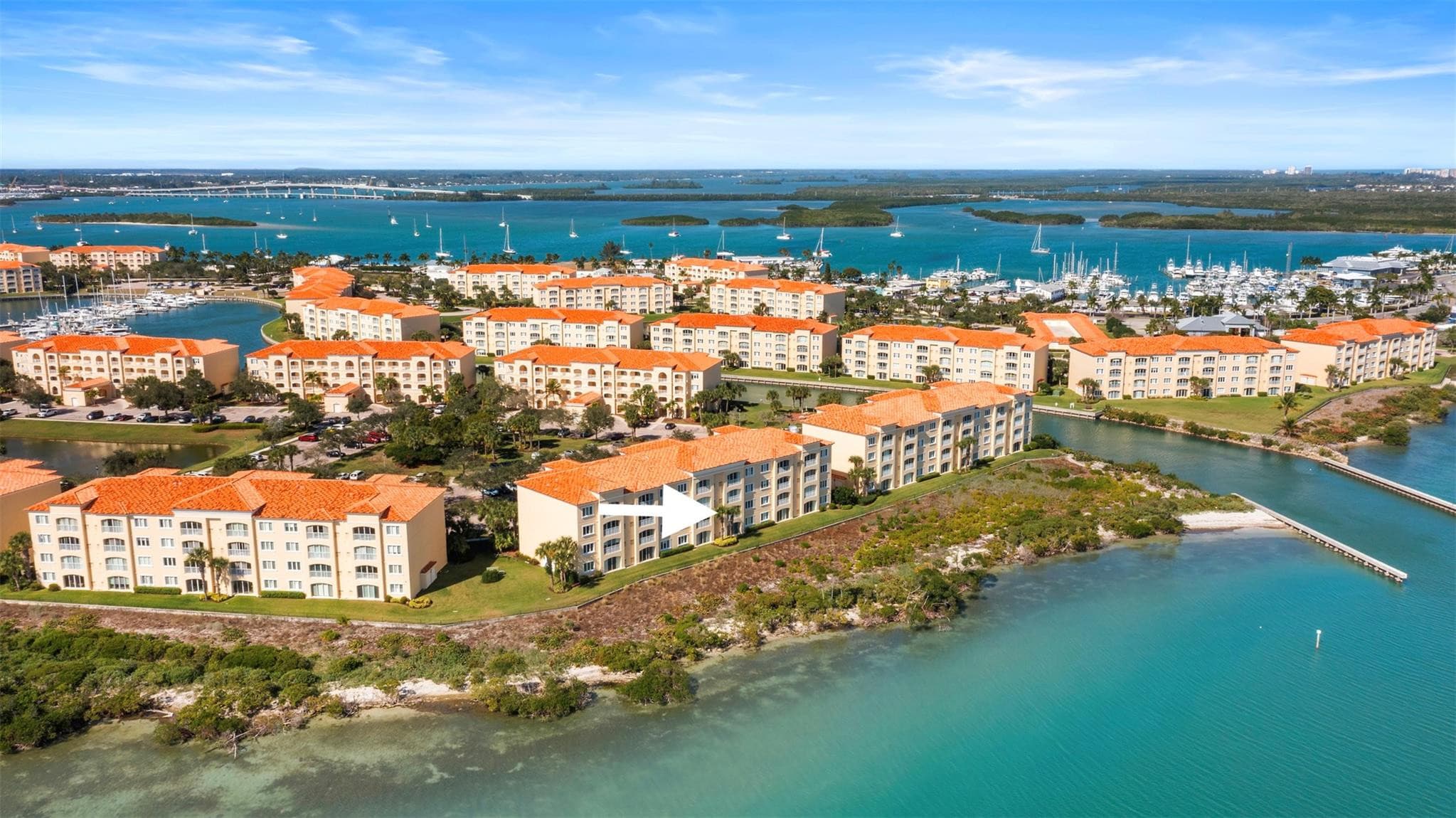 21 Harbour Isle Drive 203, Hutchinson Island, FL 34949 — photo 3 of 45