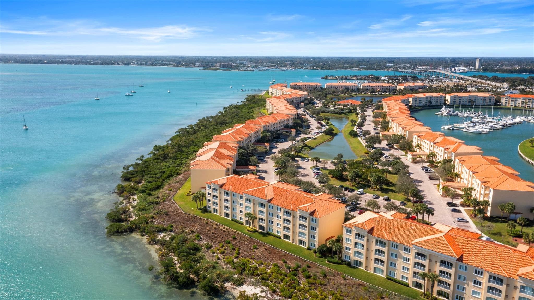 21 Harbour Isle Drive 203, Hutchinson Island, FL 34949 — photo 30 of 45