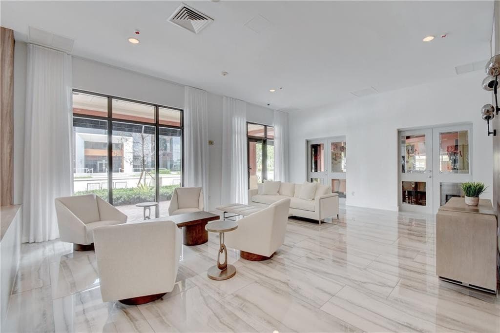 100 N Federal Highway 642, Fort Lauderdale, FL 33301 — photo 24 of 29