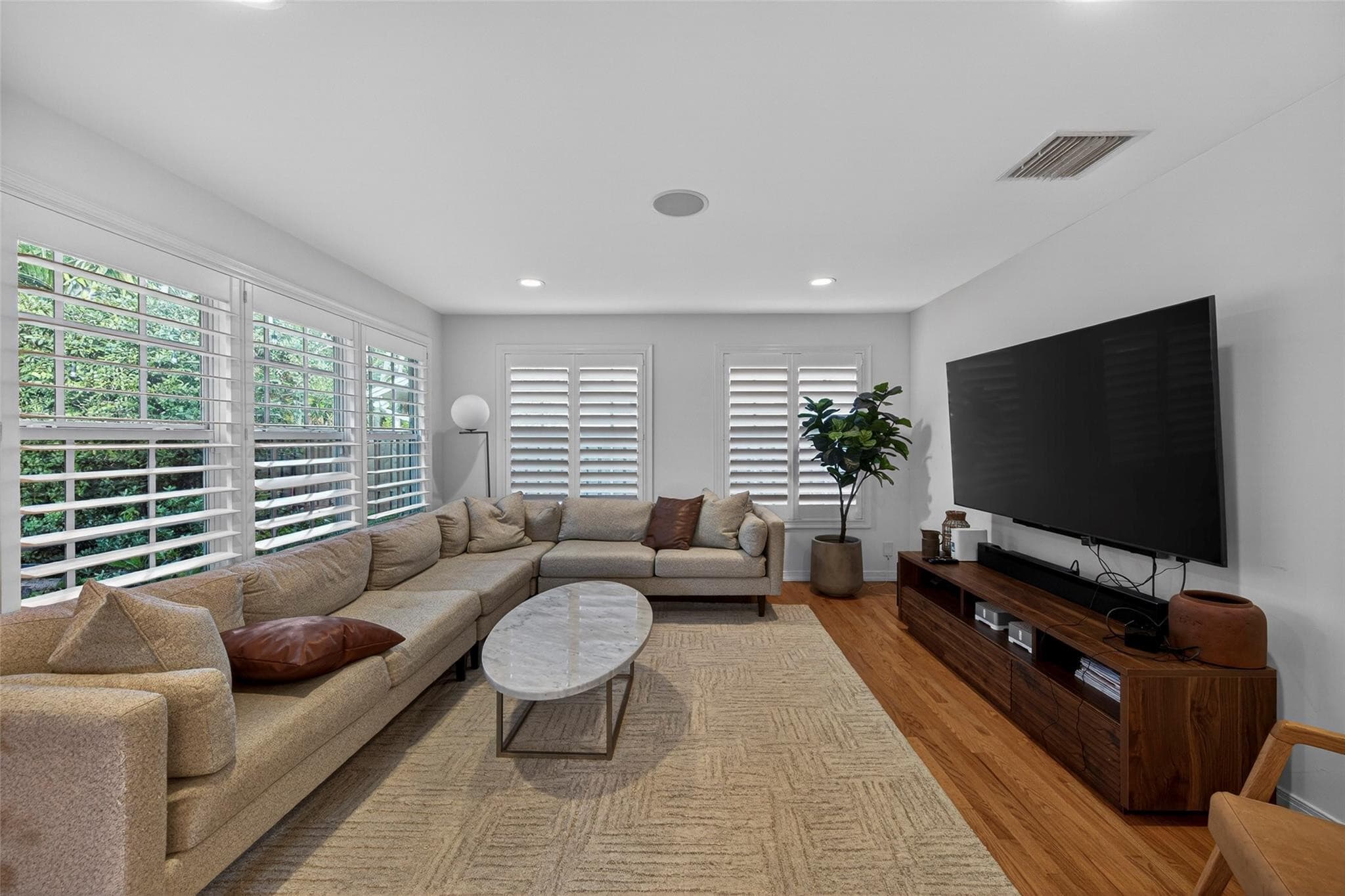 1001 SE 10th Street, Fort Lauderdale, FL 33316 — photo 13 of 53