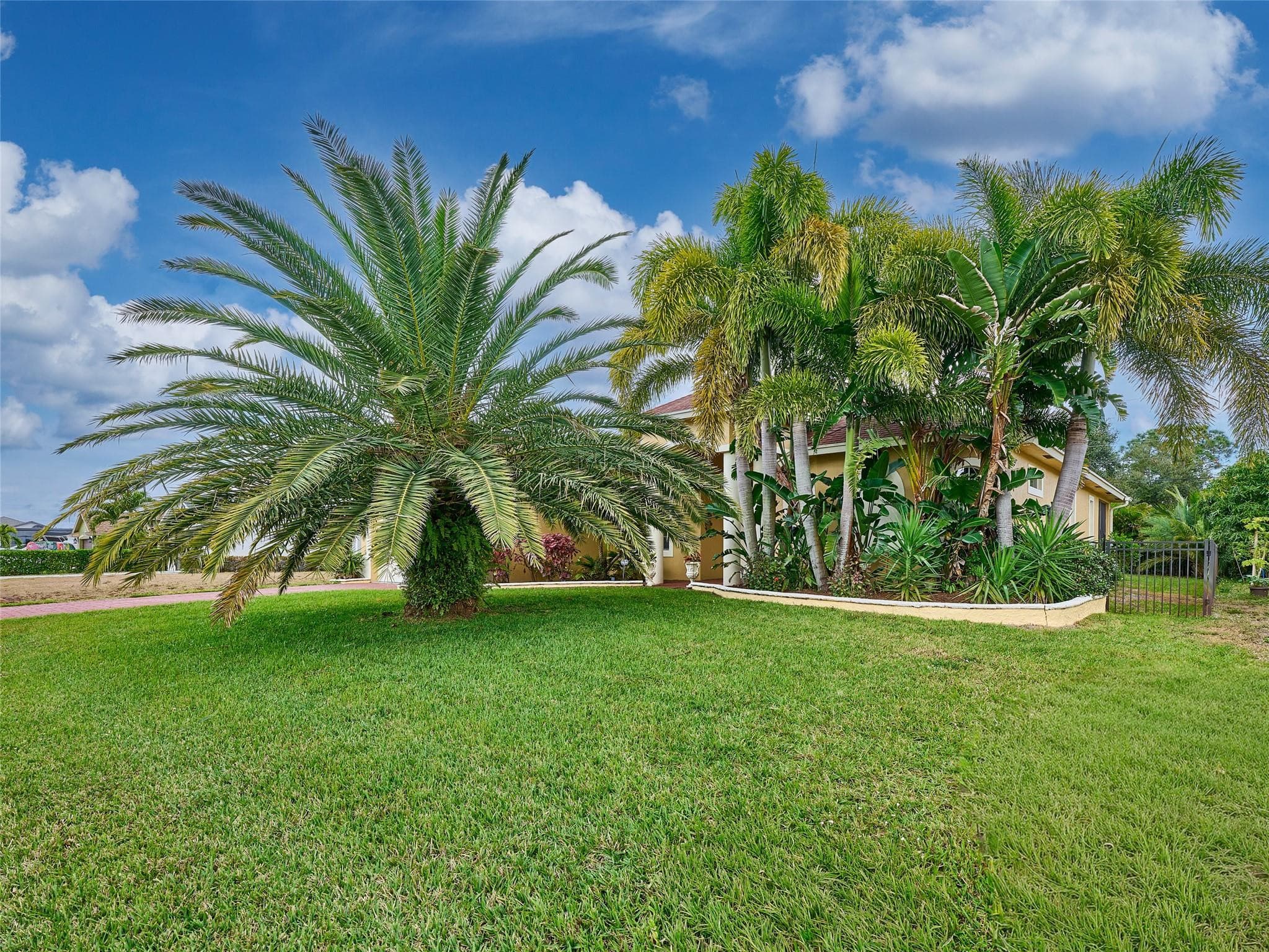 3421 SW Haines Street, Port St. Lucie, FL 34953 — photo 4 of 45