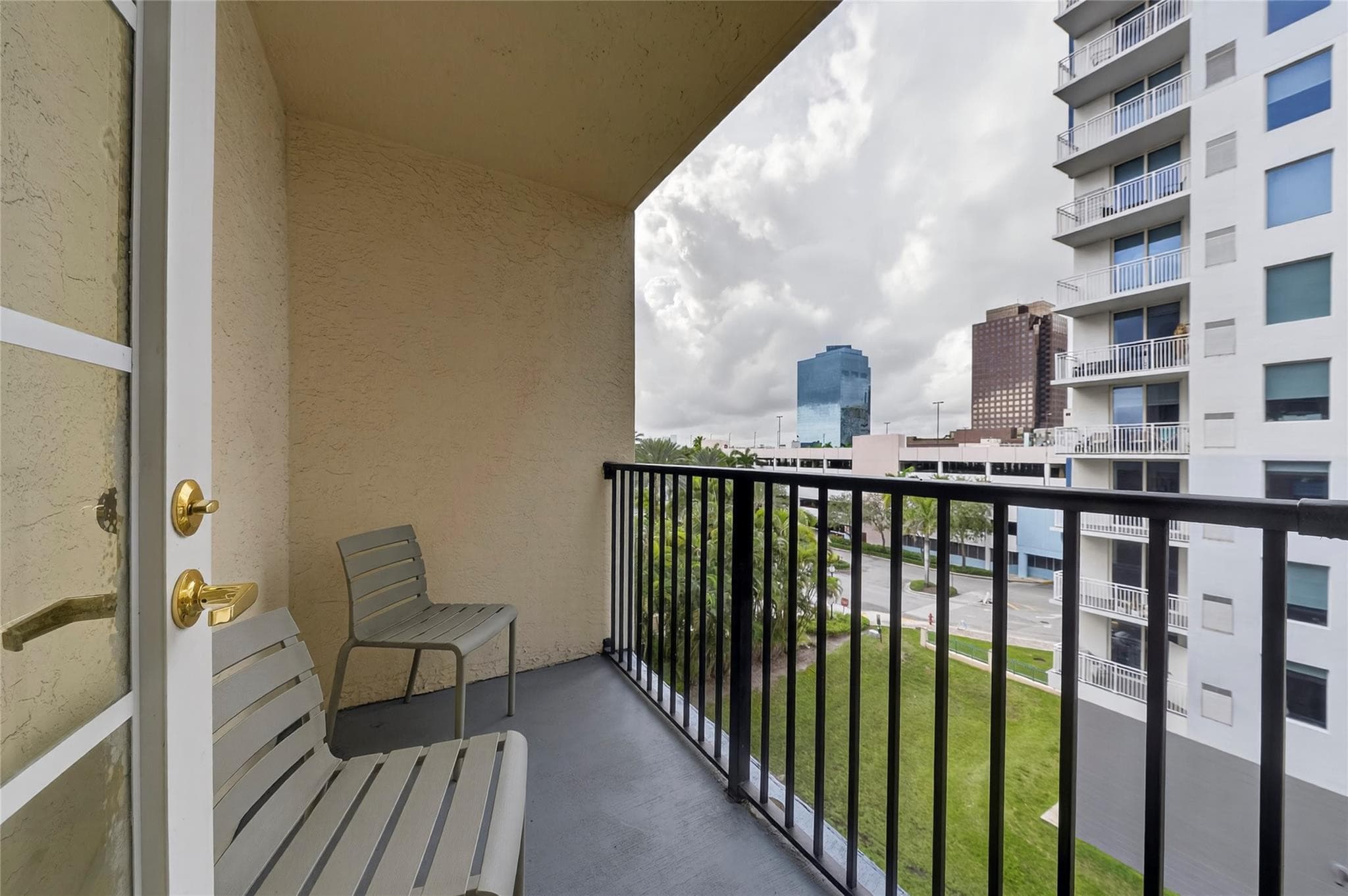 520 SE 5th Avenue 2404, Fort Lauderdale, FL 33301 — photo 25 of 50