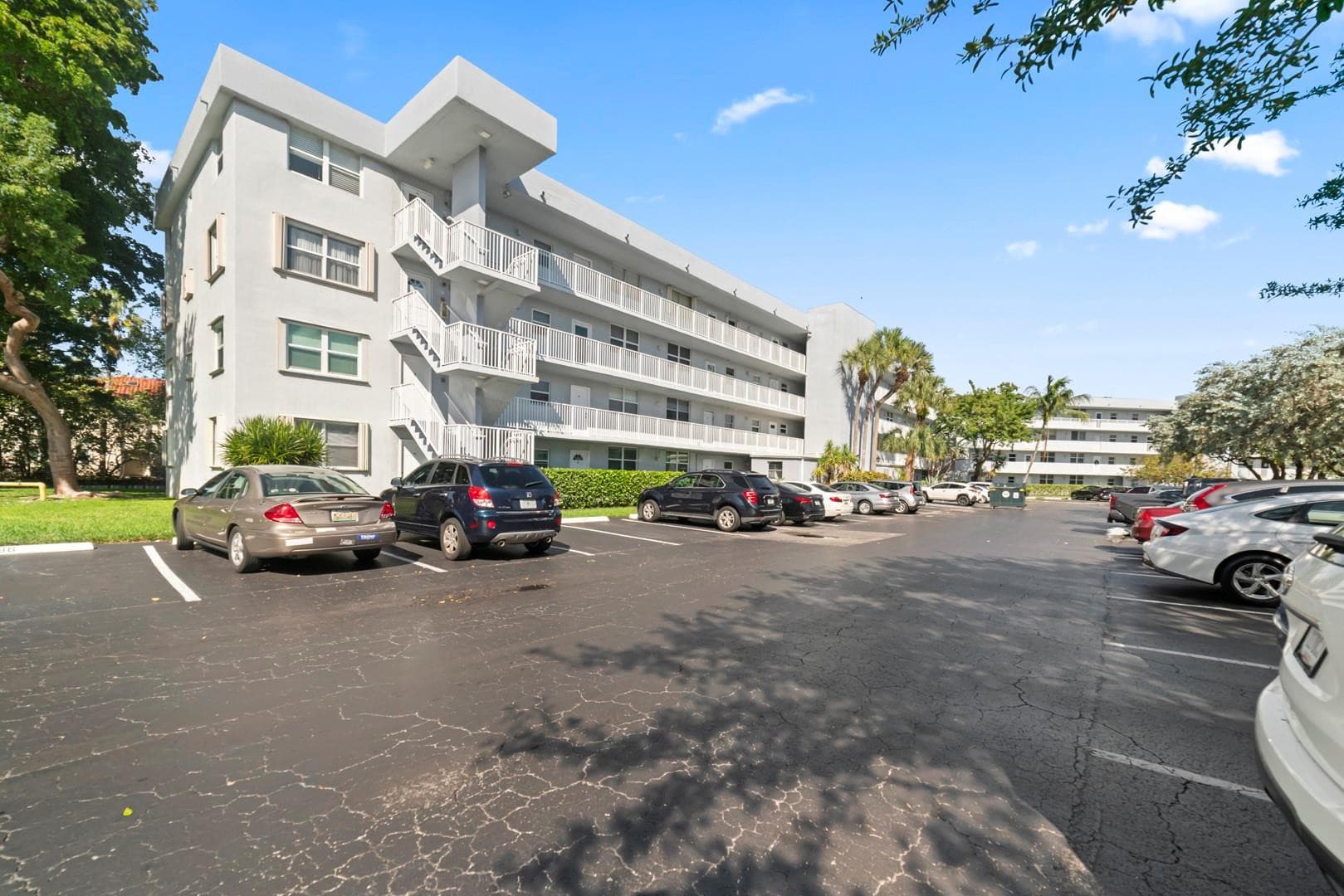113 Royal Park Drive 2c, Oakland Park, FL 33309 — photo