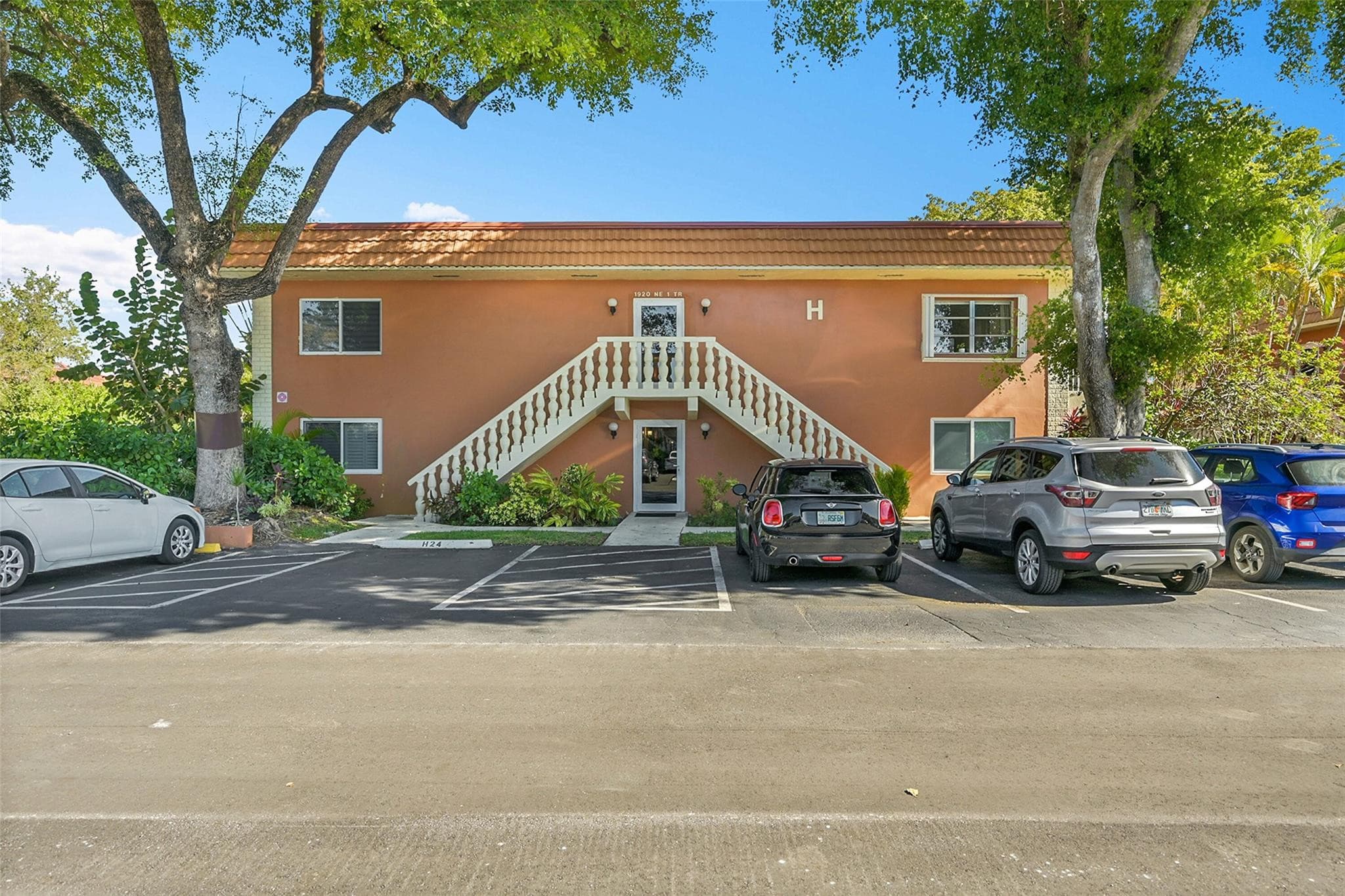 1920 NE 1st Terrace 212h, Wilton Manors, FL 33305 — photo 23 of 24