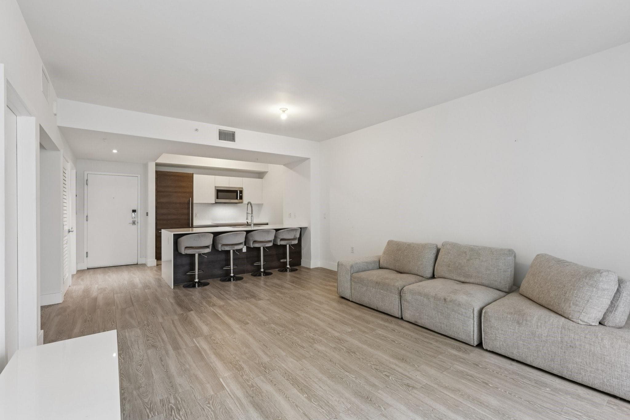 301 Altara Avenue 620, Coral Gables, FL 33146 — photo 10 of 29