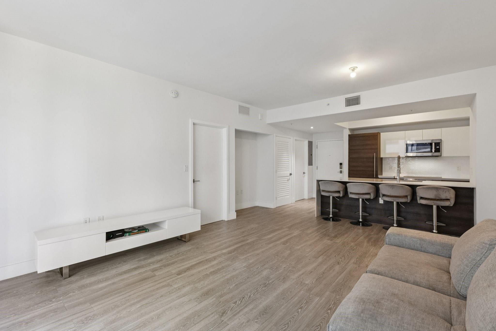 301 Altara Avenue 620, Coral Gables, FL 33146 — photo 11 of 29