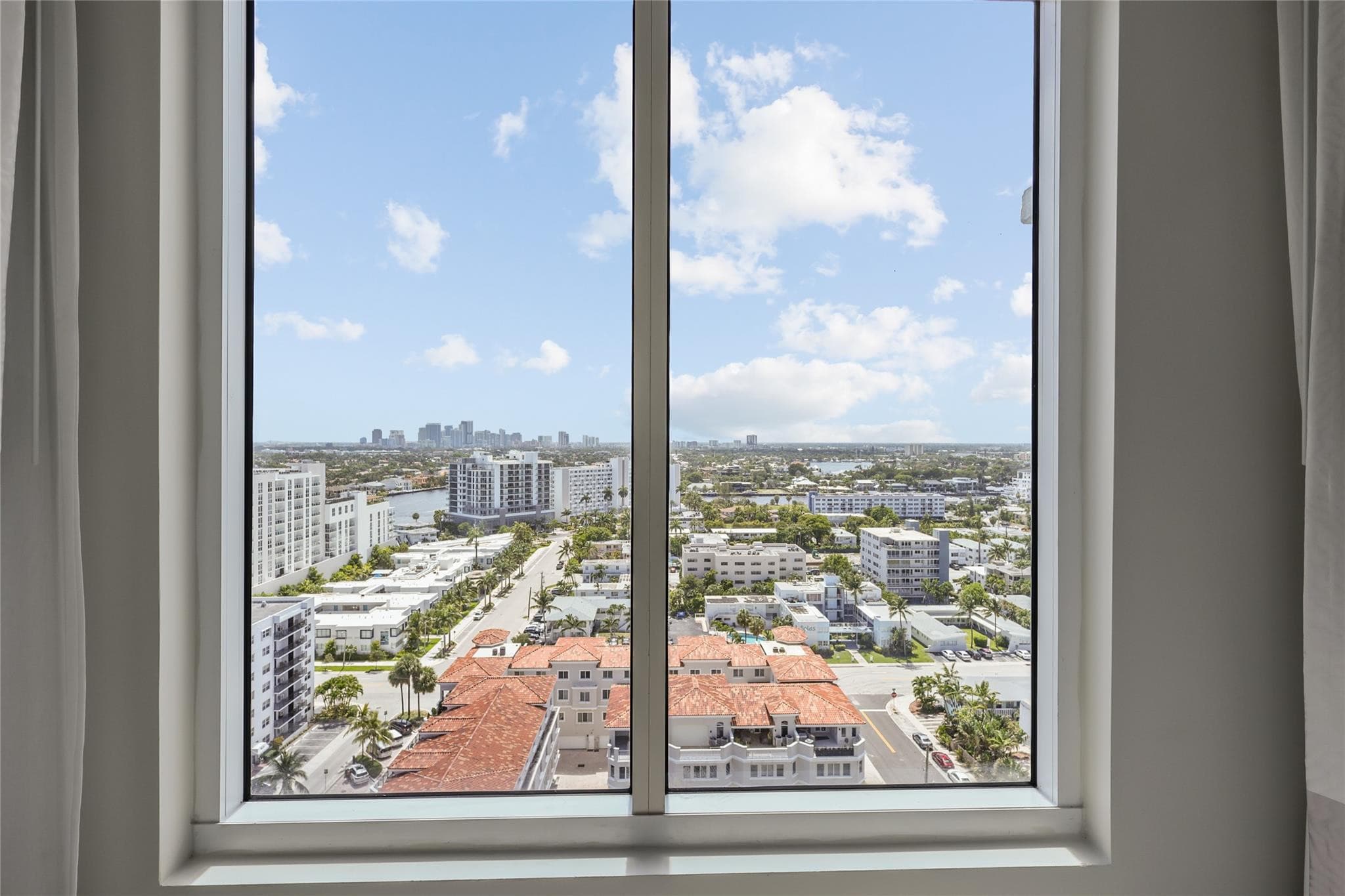 505 N Fort Lauderdale Bch Boulevard 1702, Fort Lauderdale, FL 33304 — photo 7 of 40