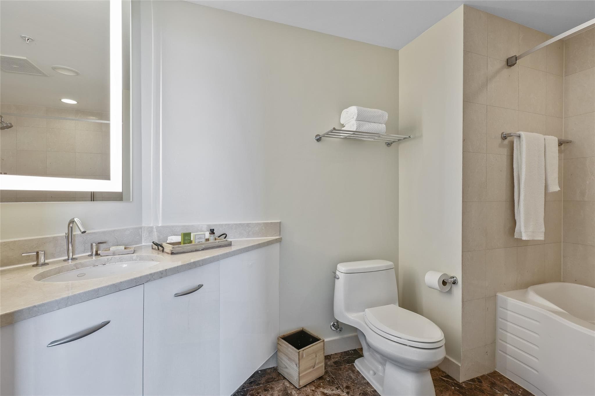 505 N Fort Lauderdale Bch Boulevard 1702, Fort Lauderdale, FL 33304 — photo 11 of 40
