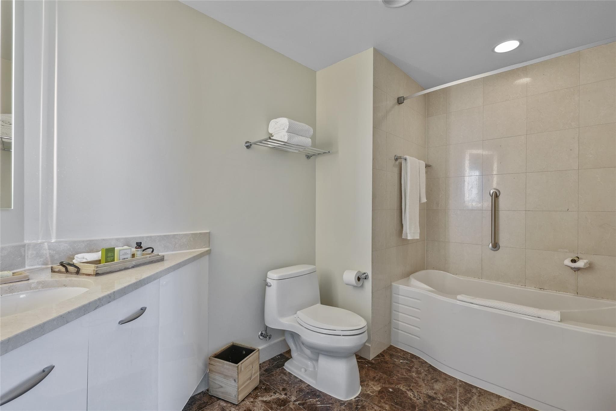 505 N Fort Lauderdale Bch Boulevard 1702, Fort Lauderdale, FL 33304 — photo 12 of 40