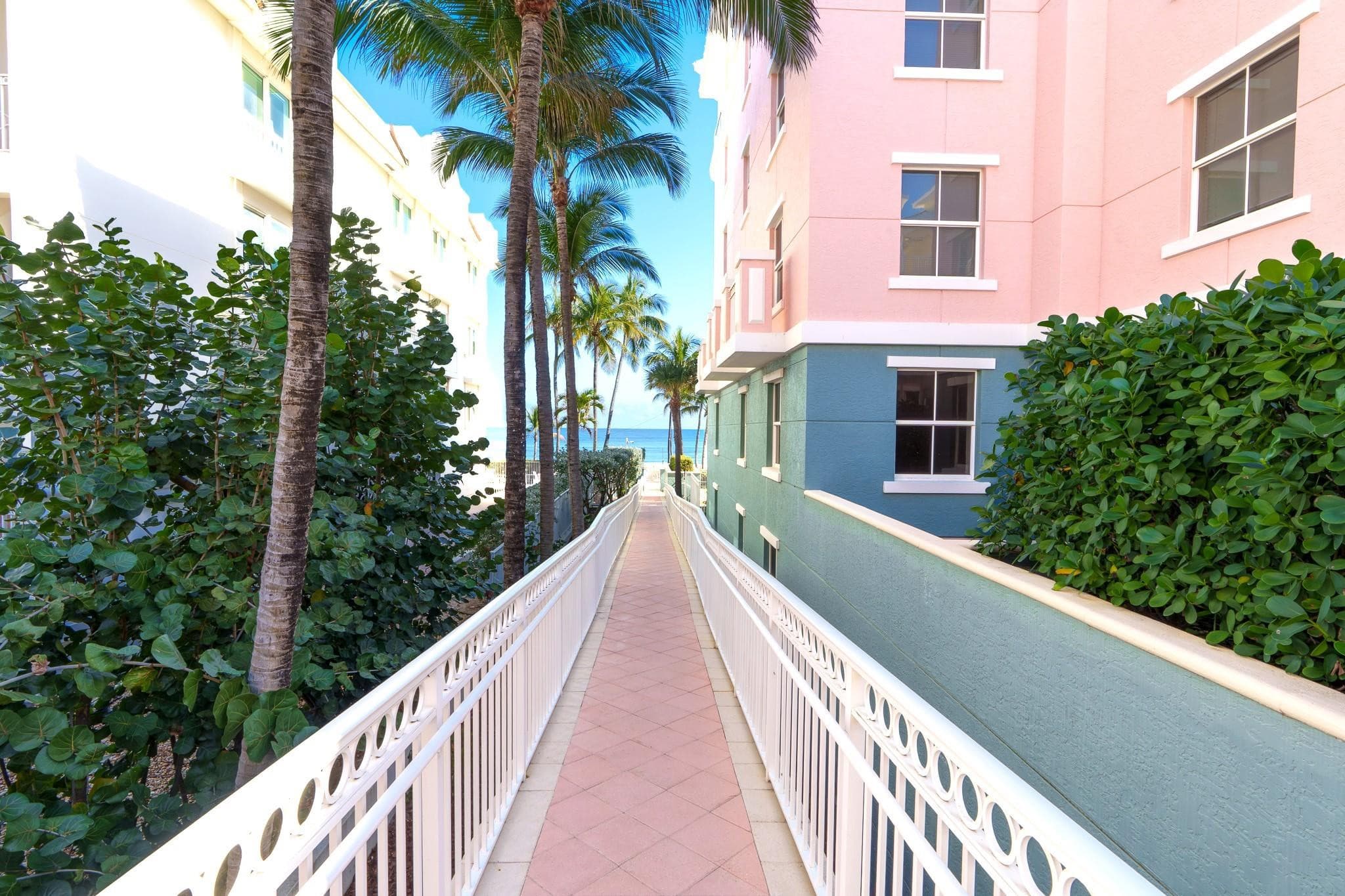 2051 SE 3rd Street 203, Deerfield Beach, FL 33441 — photo 26 of 35