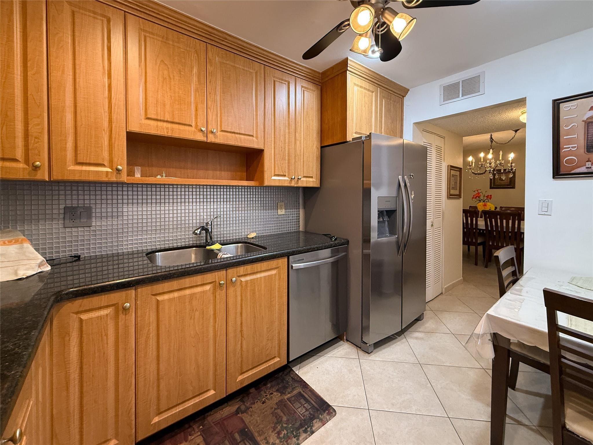 4000 NW 44th Avenue 208, Lauderdale Lakes, FL 33319 — photo 7 of 28