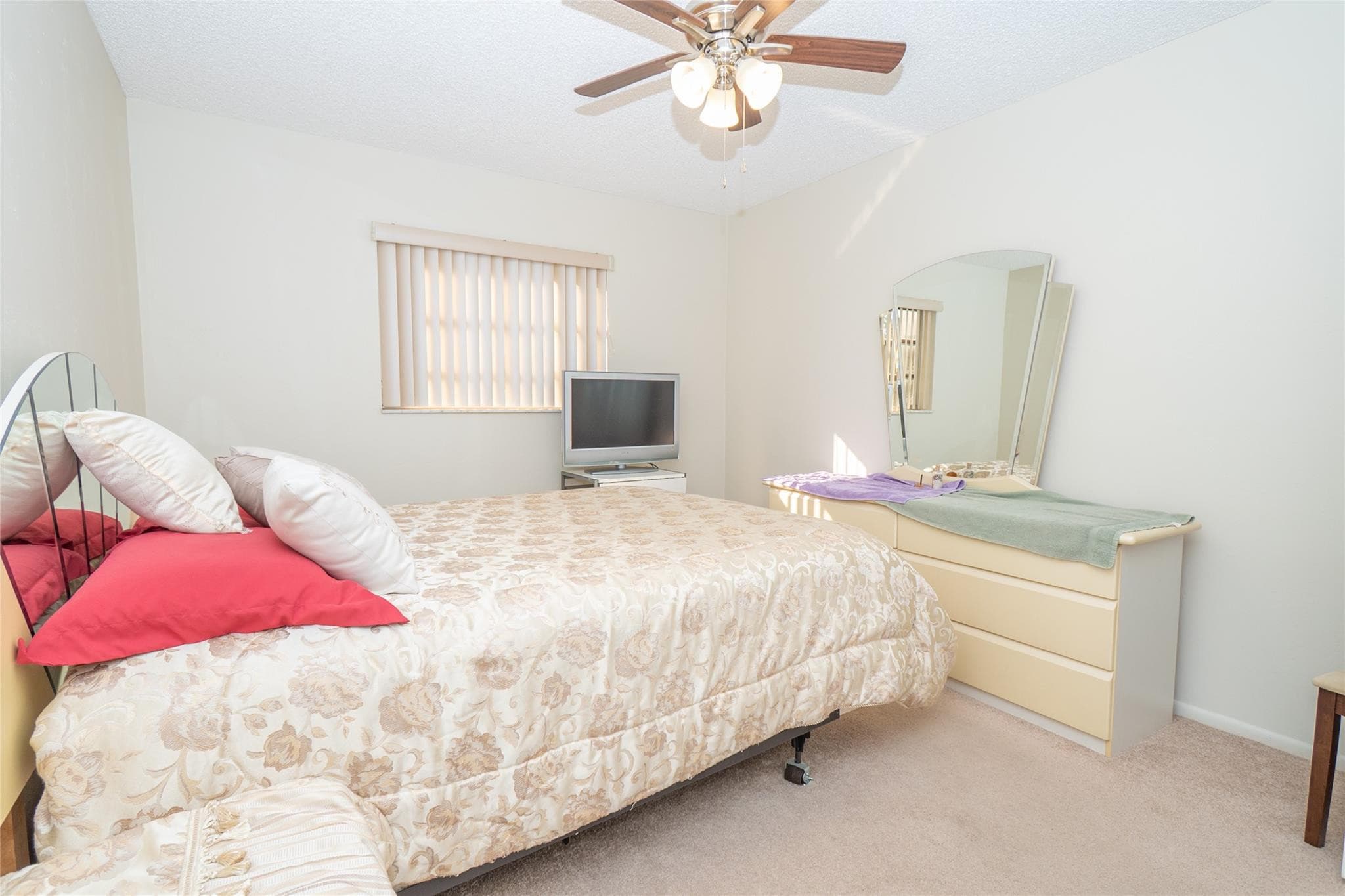 4000 NW 44th Avenue 208, Lauderdale Lakes, FL 33319 — photo 20 of 28
