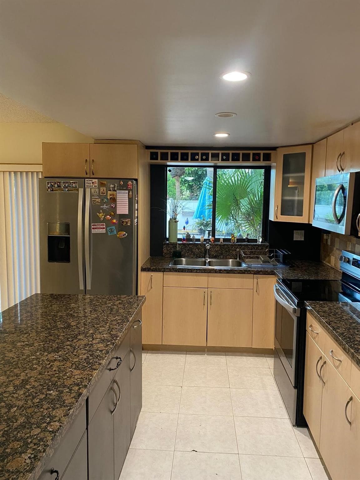 2645 NE 164th Street 36, North Miami Beach, FL 33160 — photo 3 of 18