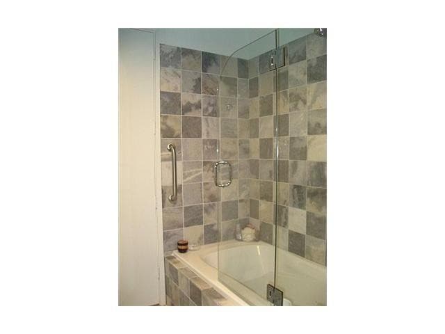 435 N Andrews Avenue 304, Fort Lauderdale, FL 33301 — photo 17 of 22